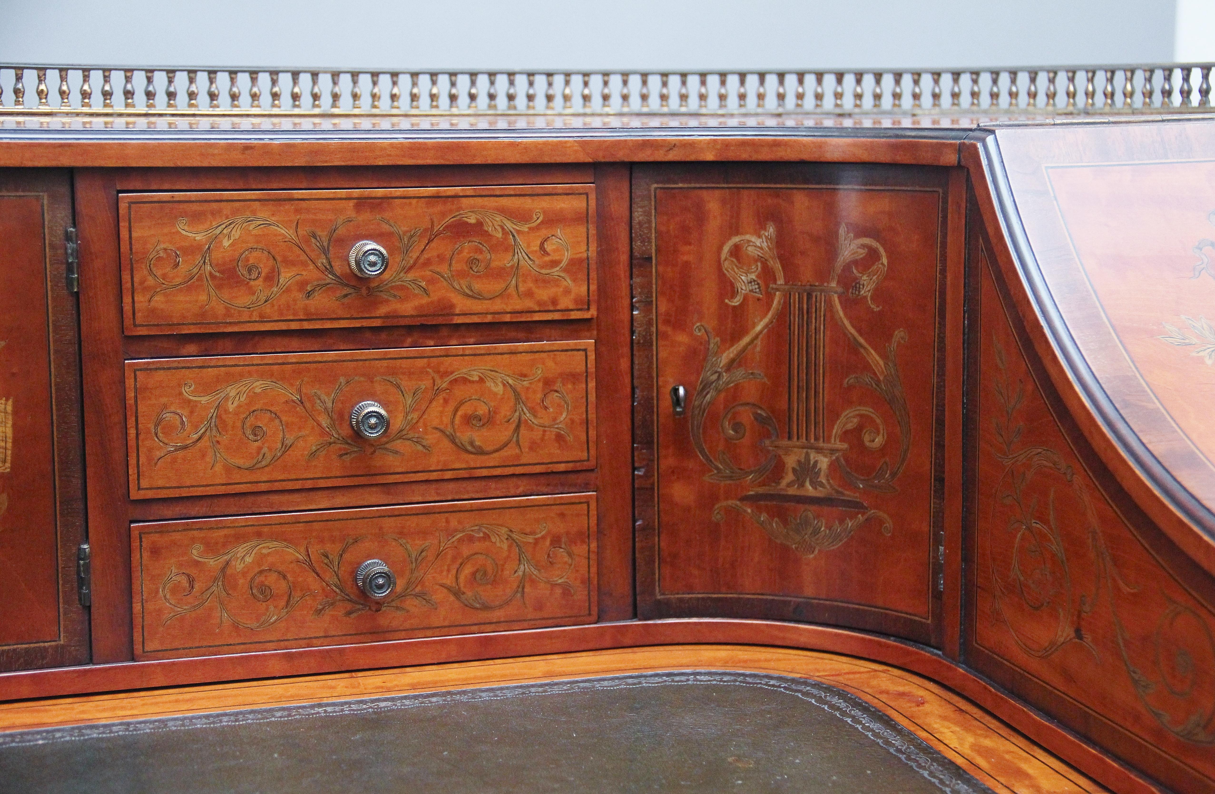 Carlton House-Schreibtisch aus Seidenholz mit Intarsien aus dem 19. Jahrhundert im Angebot 8