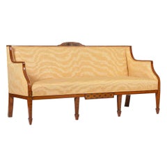 Boîte en bois de satin du 19ème siècle