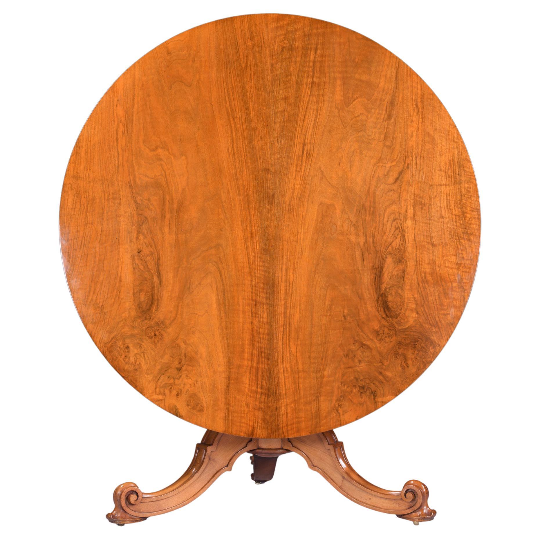 Table centrale en bois de citronnier du 19ème siècle estampillée Holland & Sons