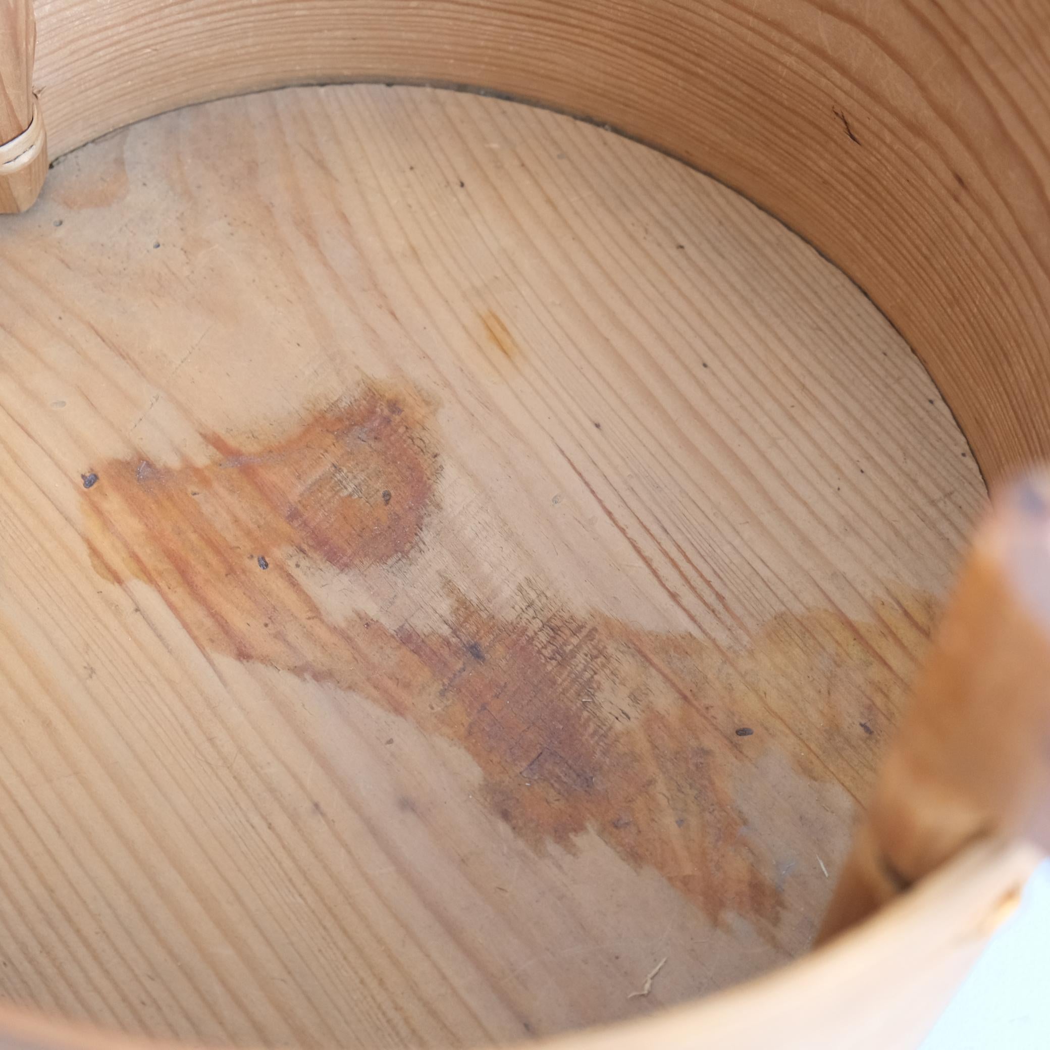 Scatola in legno di bengala del XIX secolo 