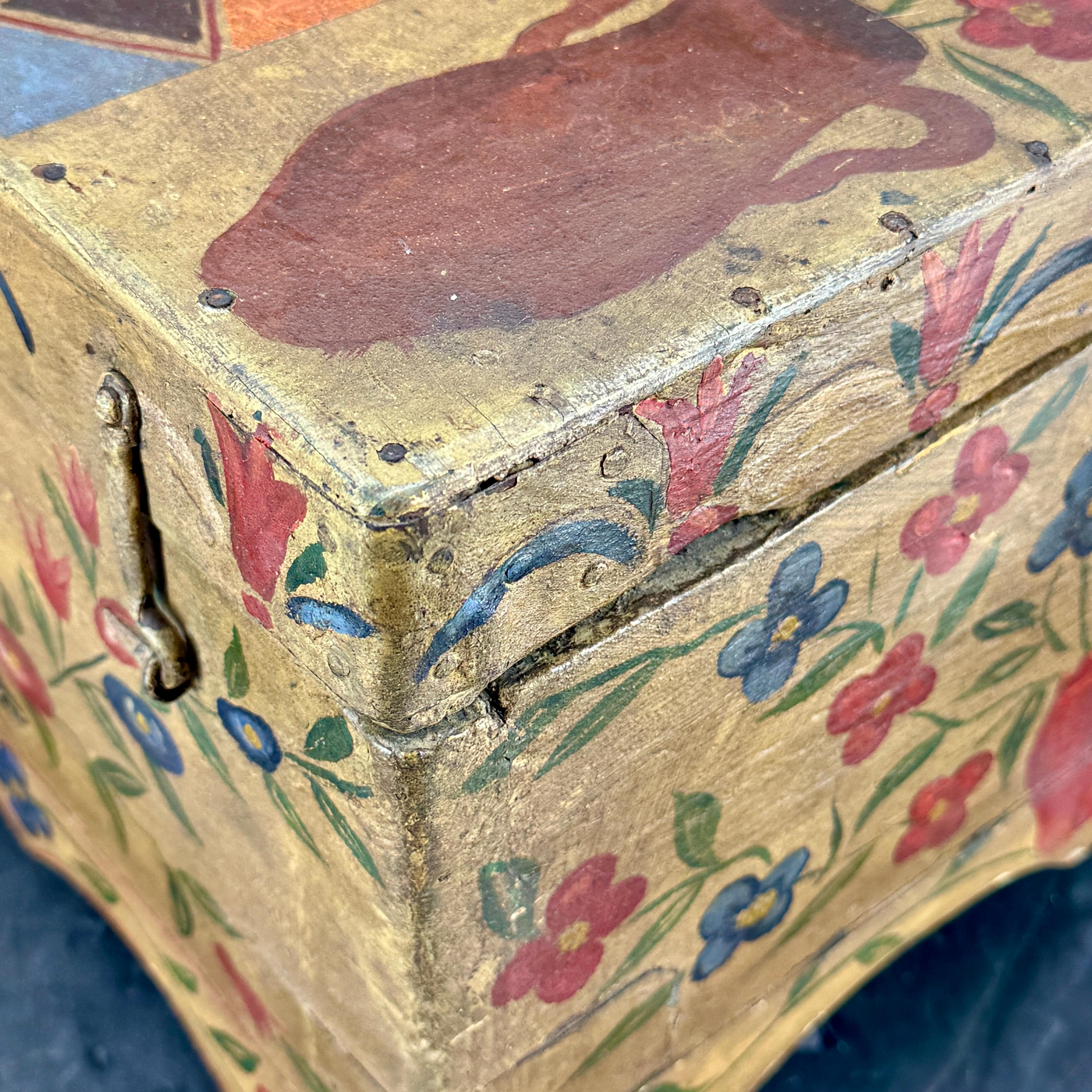 19th Century Scandinavian Folk Art Hand-Painted Chest Box For Sale 7