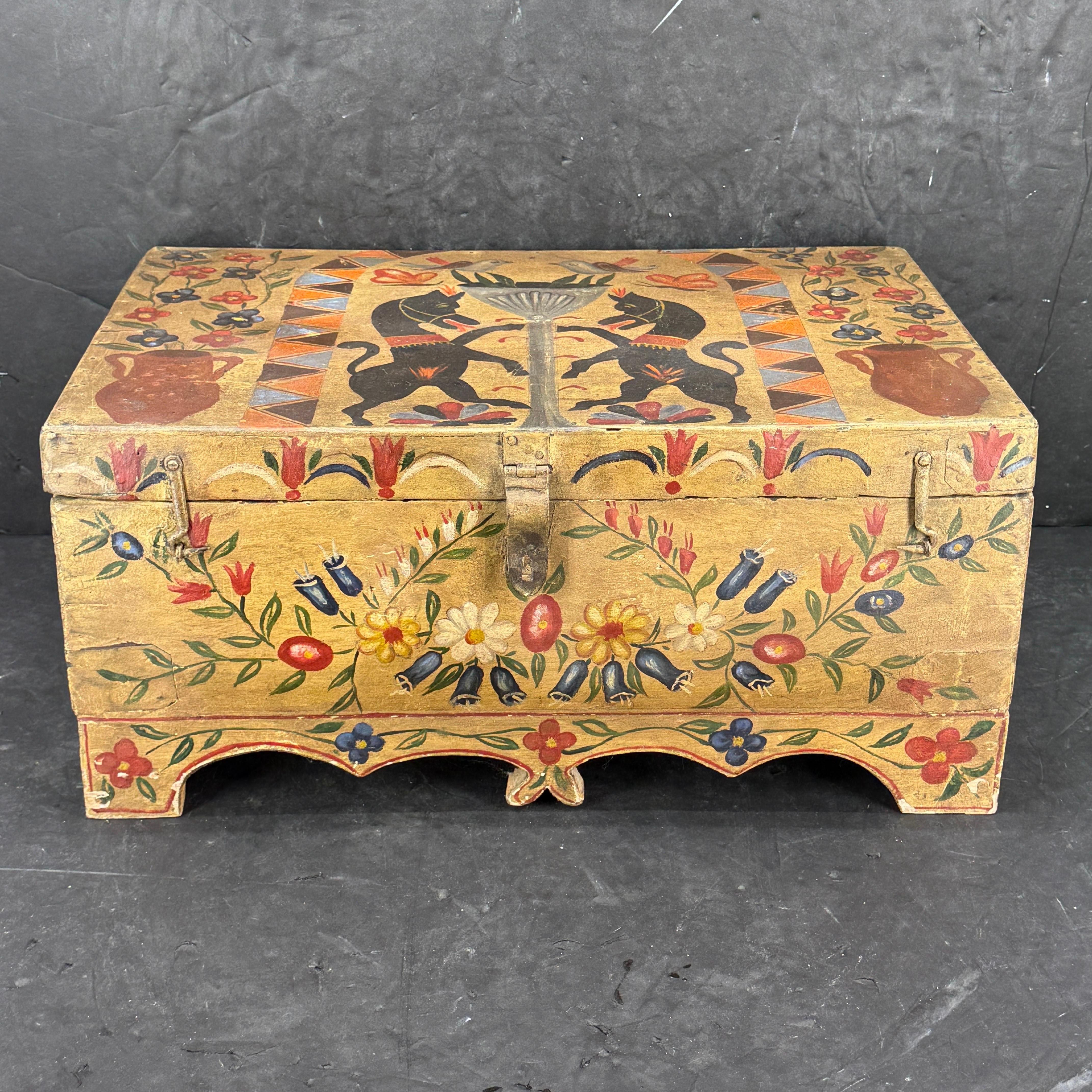 19th Century Scandinavian Folk Art Hand-Painted Chest Box In Good Condition For Sale In Haddonfield, NJ