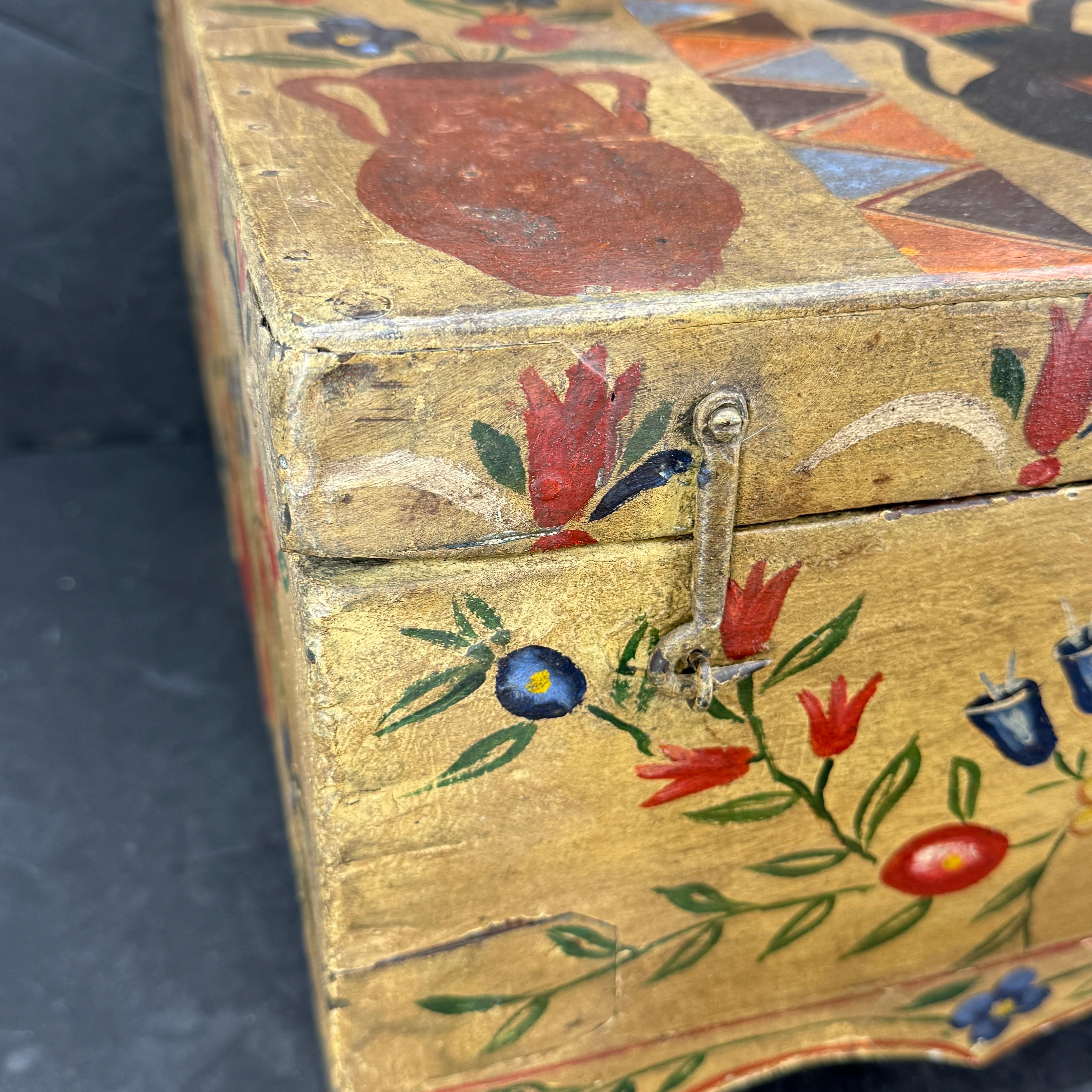 19th Century Scandinavian Folk Art Hand-Painted Chest Box For Sale 2