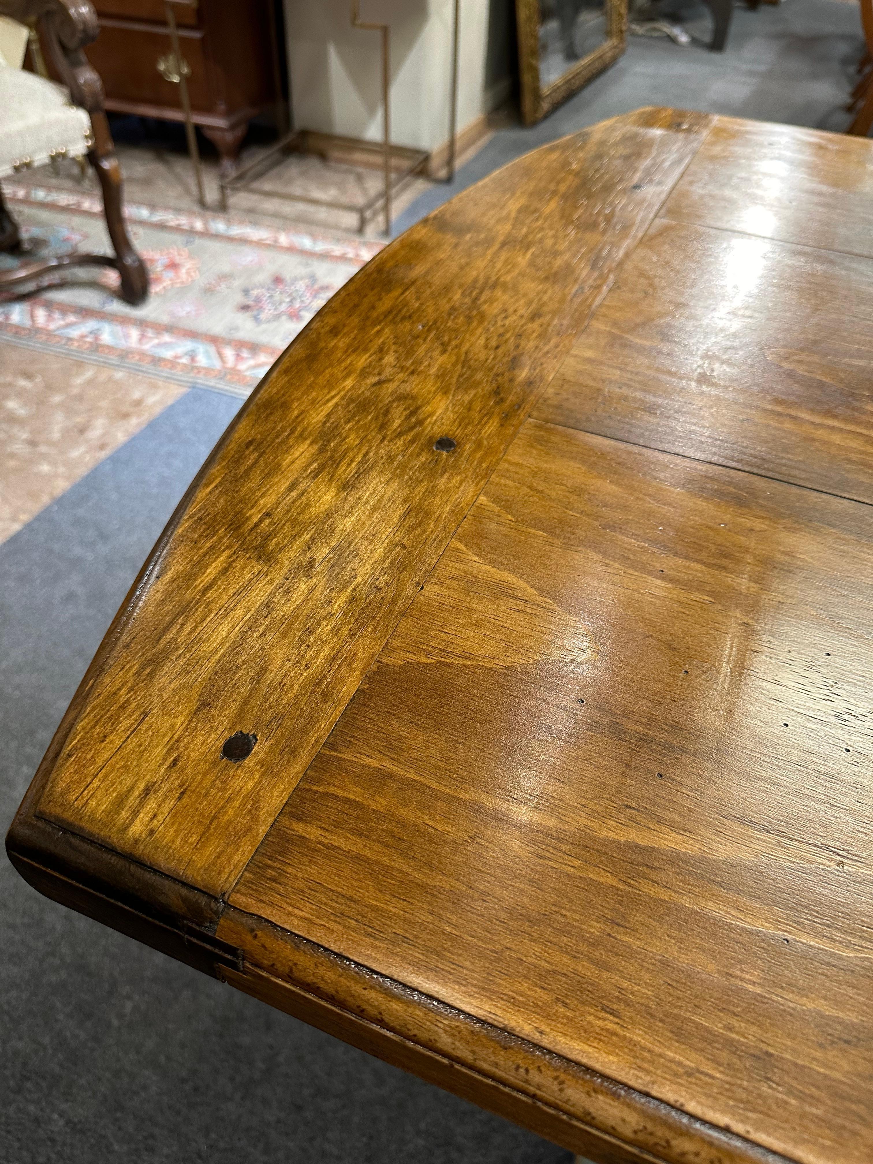 Skandinavischer Trestle-Tisch aus dem 19. Jahrhundert (Skandinavische Moderne) im Angebot