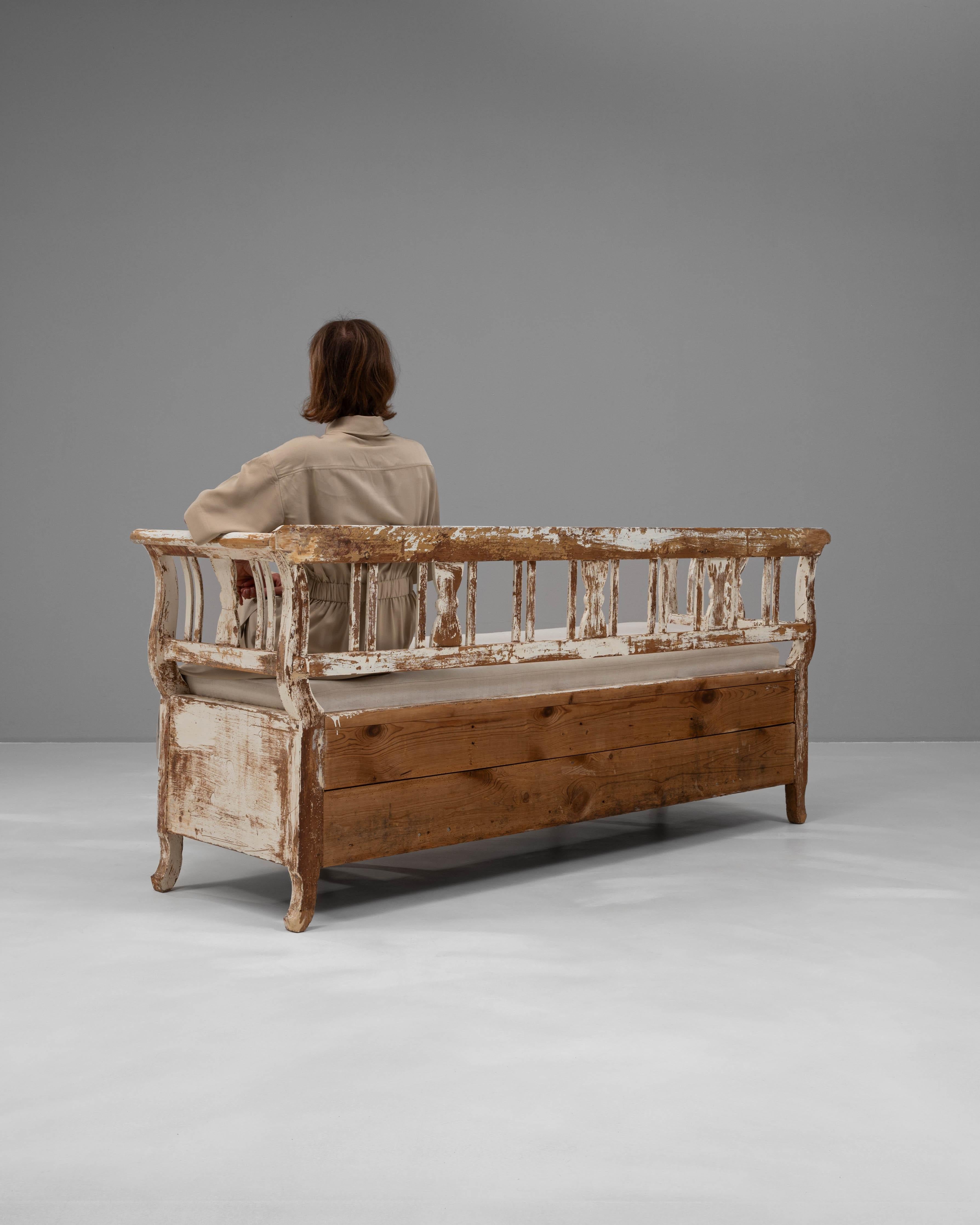Panca imbottita scandinava del XIX secolo in vendita 3