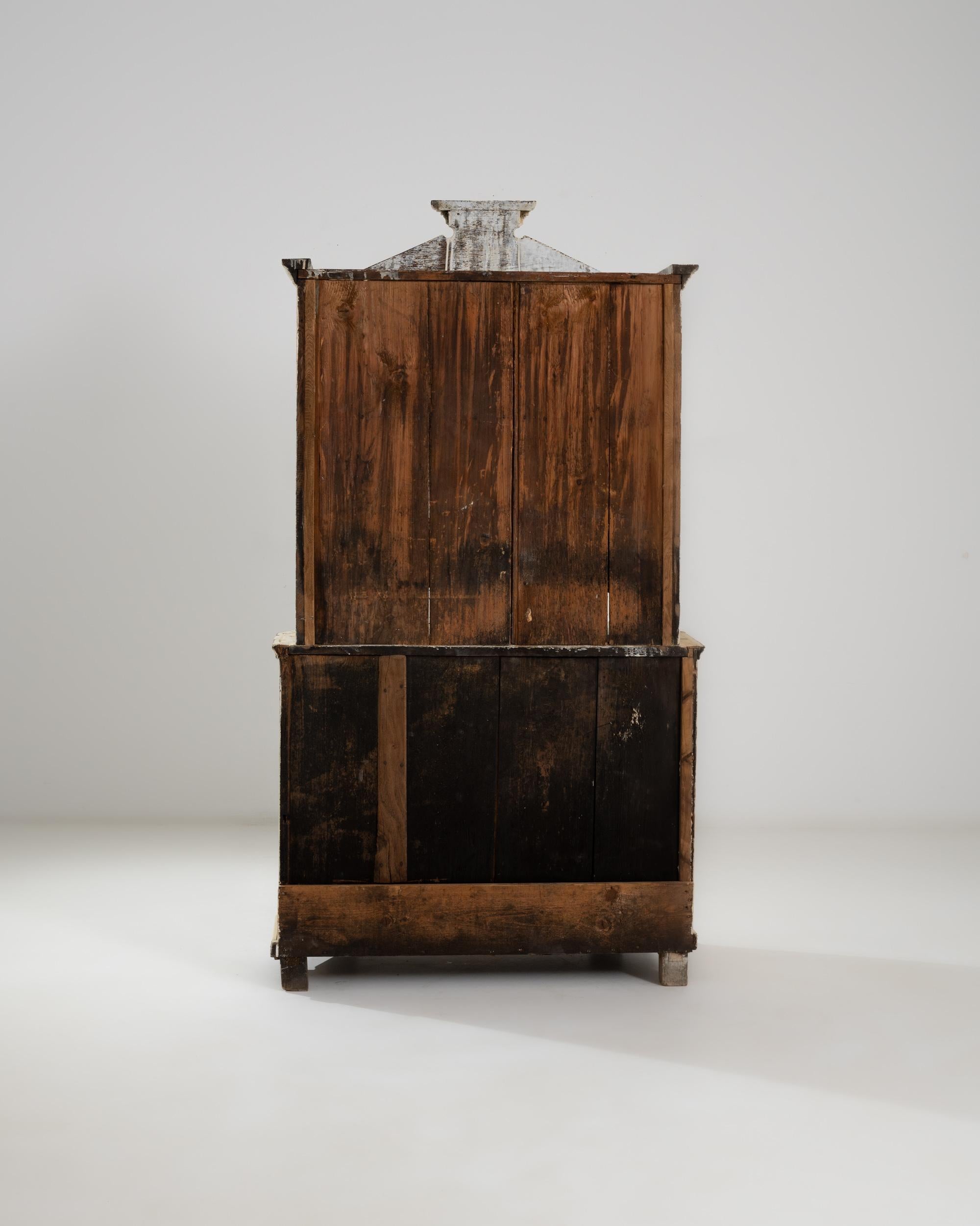 19th Century Scandinavian Wooden Cupboard For Sale 9