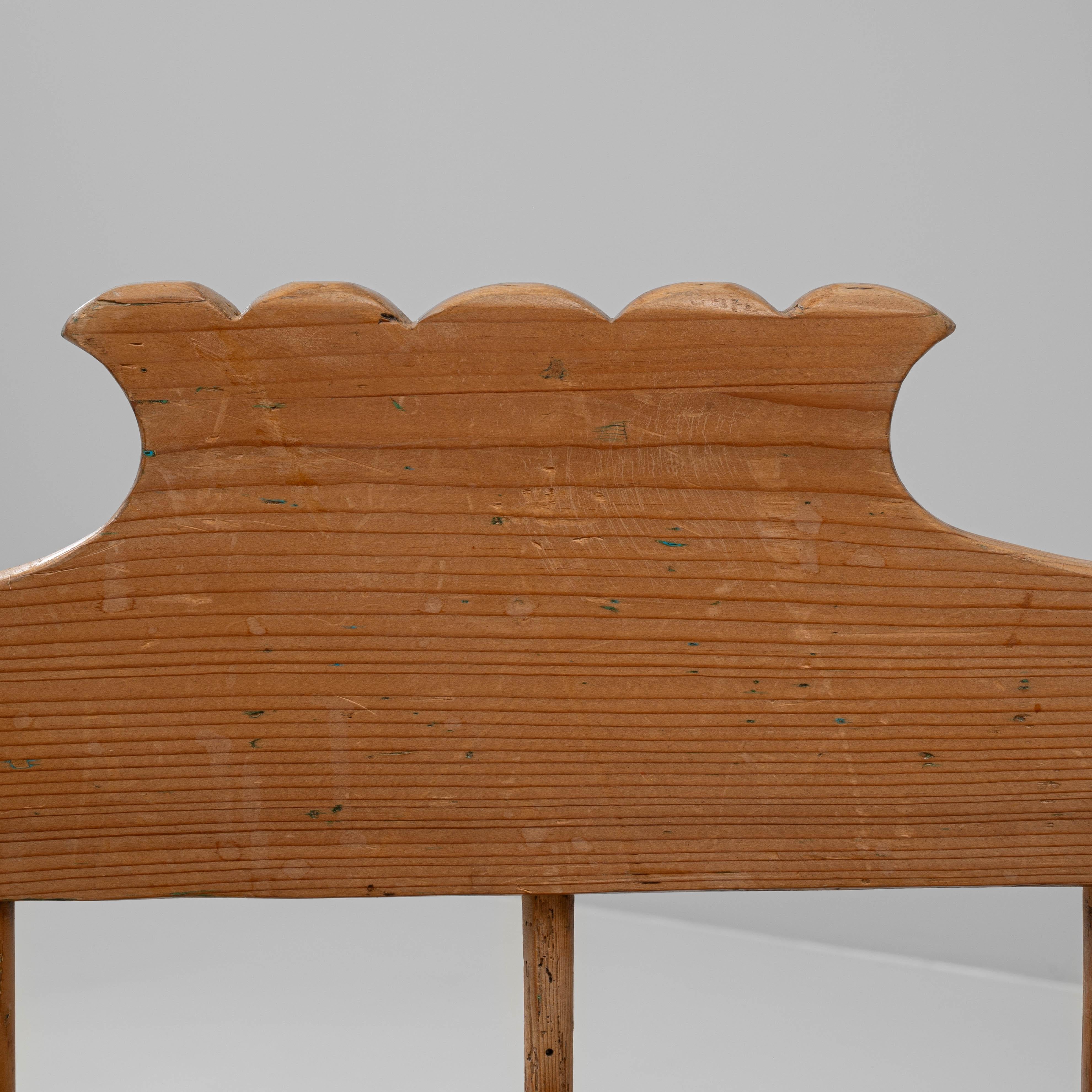 Banco de almacenaje de madera escandinavo del siglo XIX 9