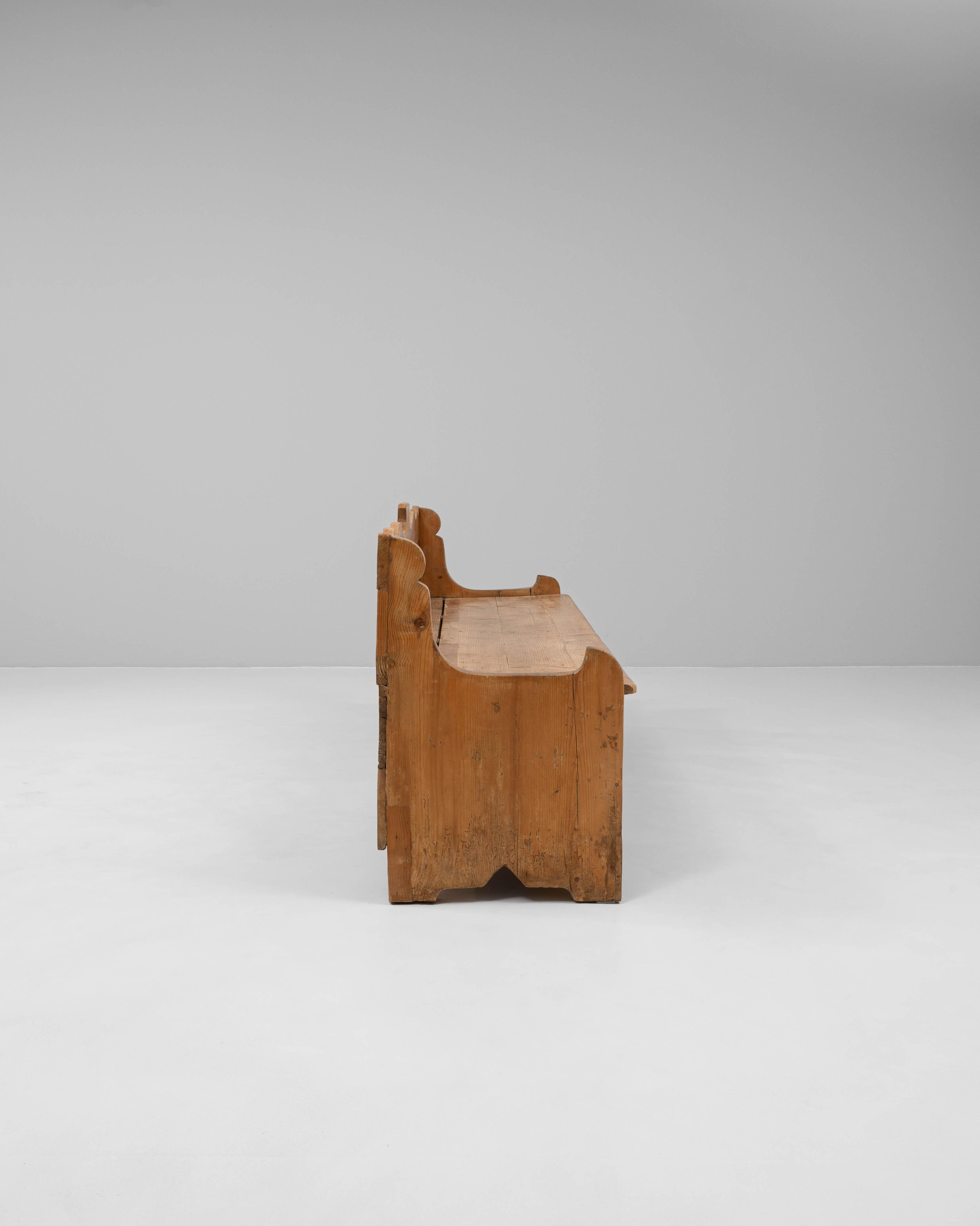 Banco de almacenaje de madera escandinavo del siglo XIX 2