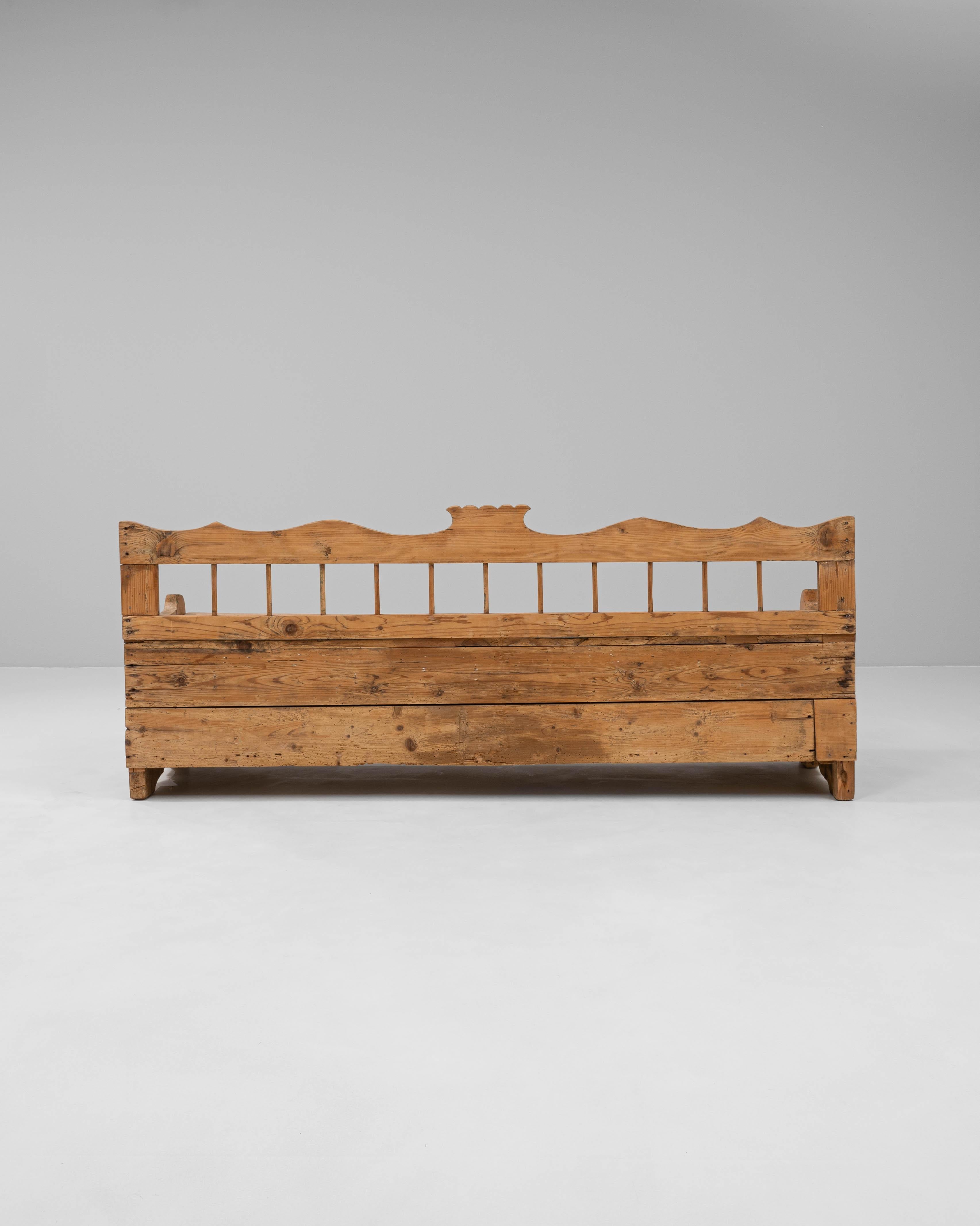 Banco de almacenaje de madera escandinavo del siglo XIX 3