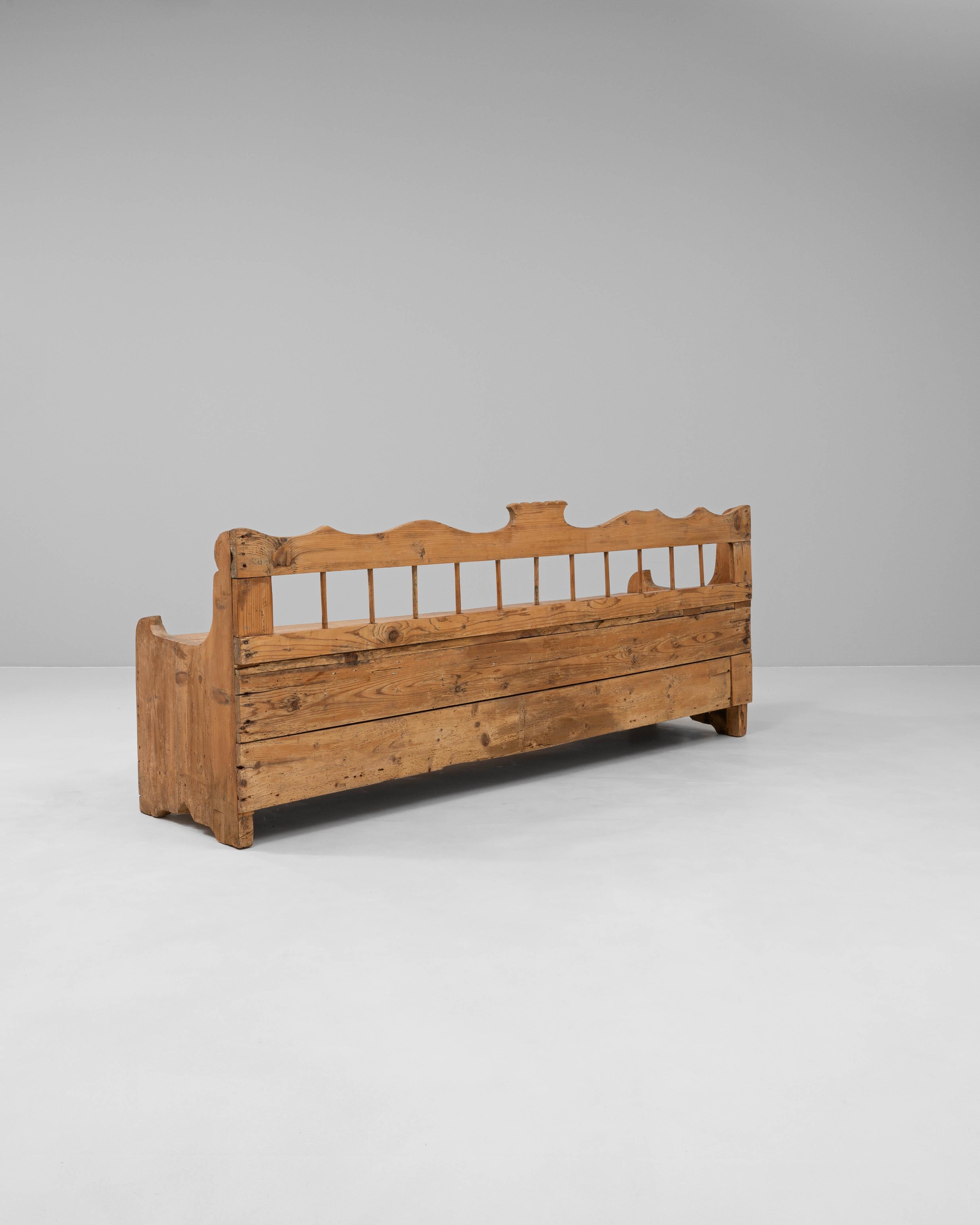 Banco de almacenaje de madera escandinavo del siglo XIX 4