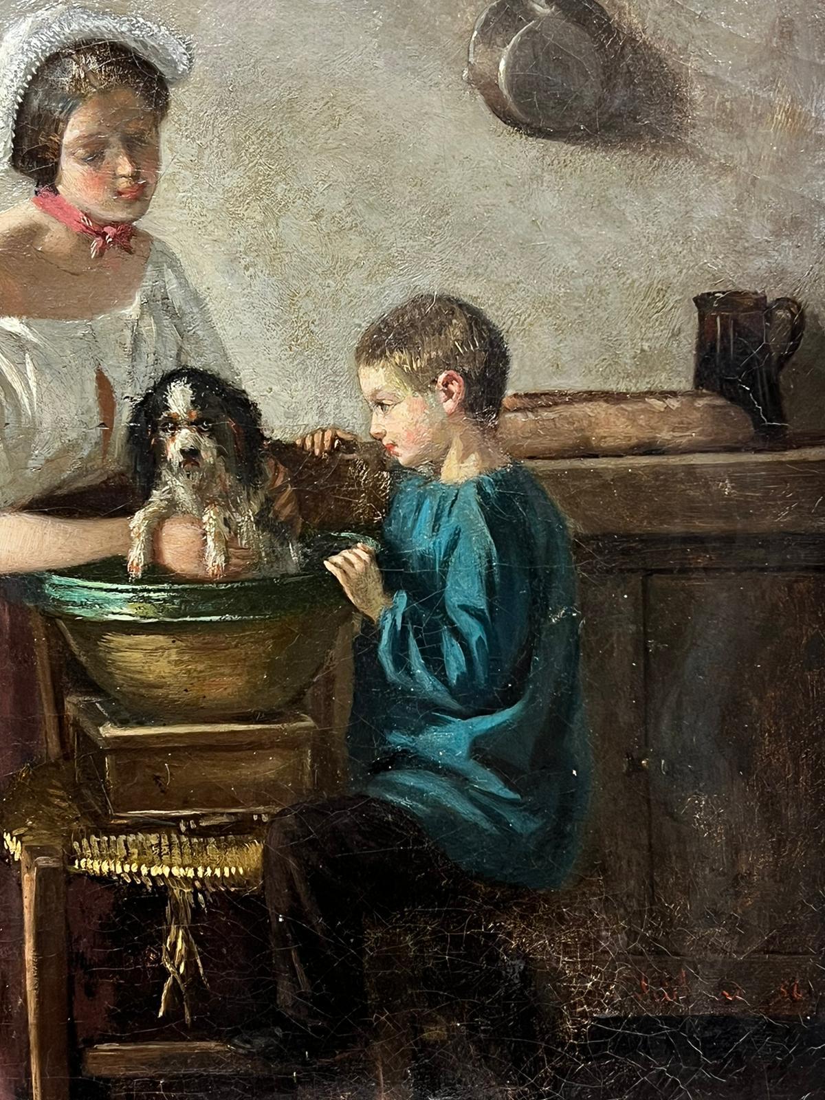 Madre e Hijo Lavando al Perro en el Cuenco de la Cocina, Pintura al Óleo Antique French sobre Lienzo 1