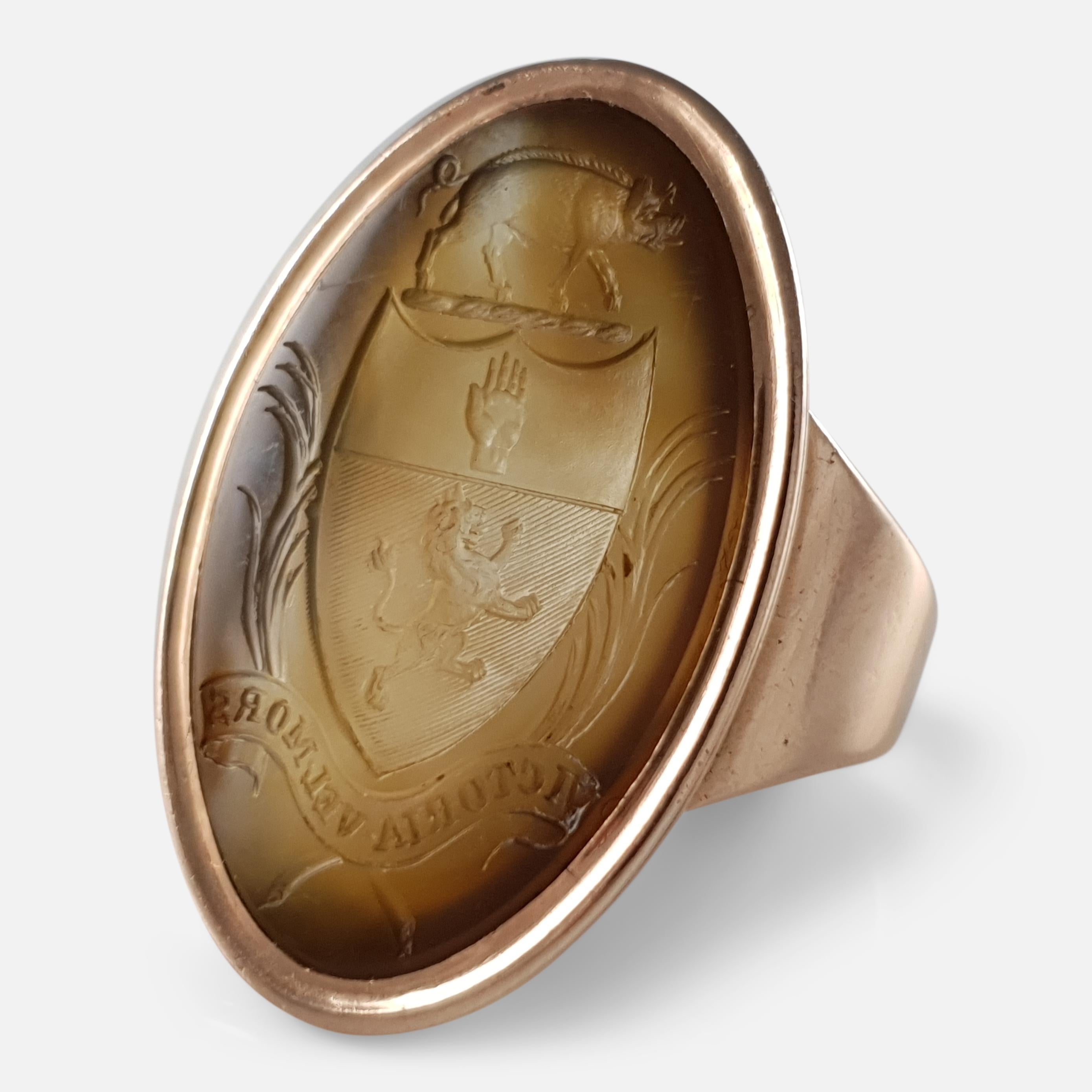 19th Century Scottish 9 Karat Gold Oval Crested Intaglio Agate Signet Seal Ring 5