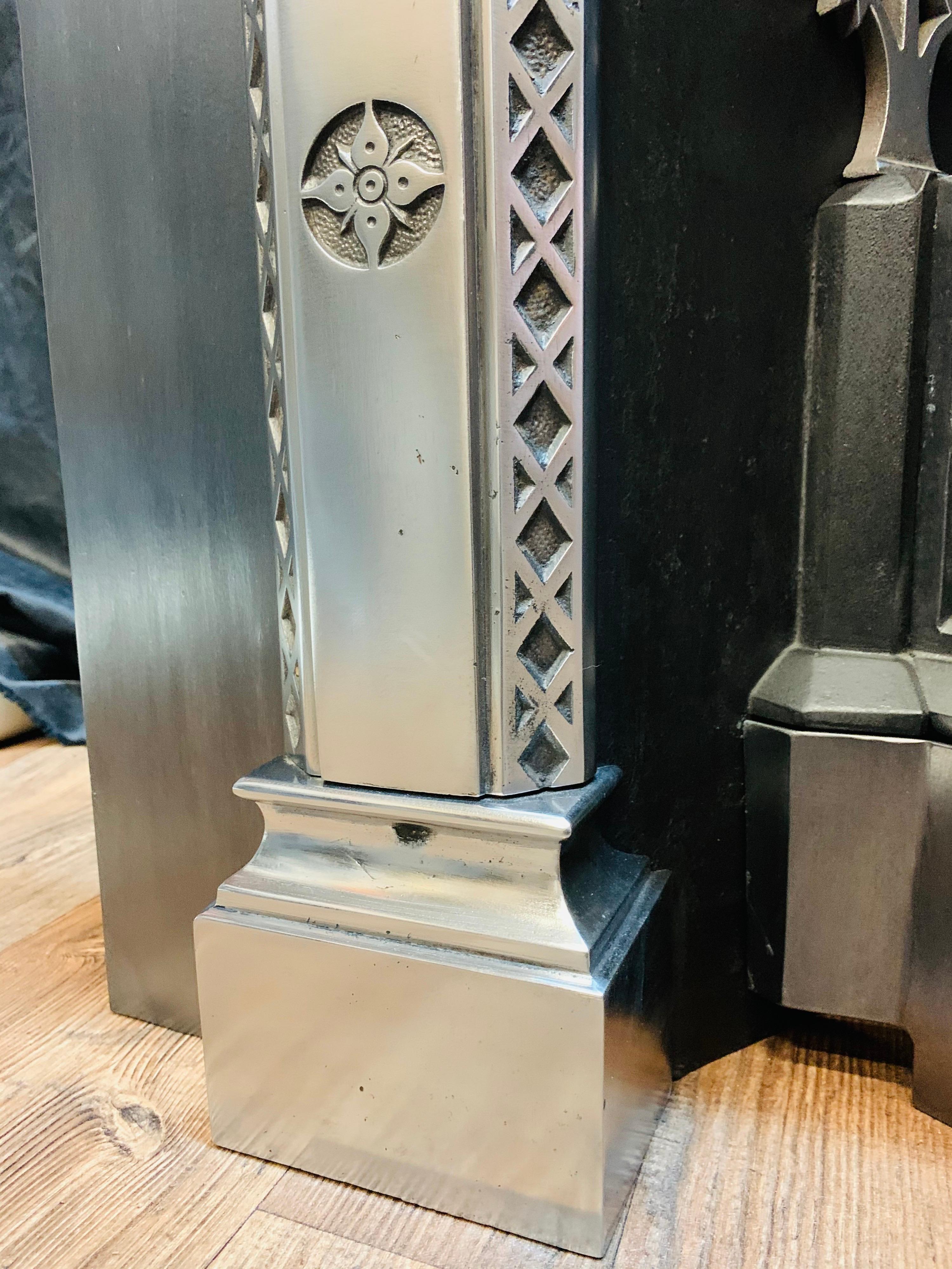 19th Century Scottish Aesthetic Movement Polished Cast Iron Fireplace Insert For Sale 6