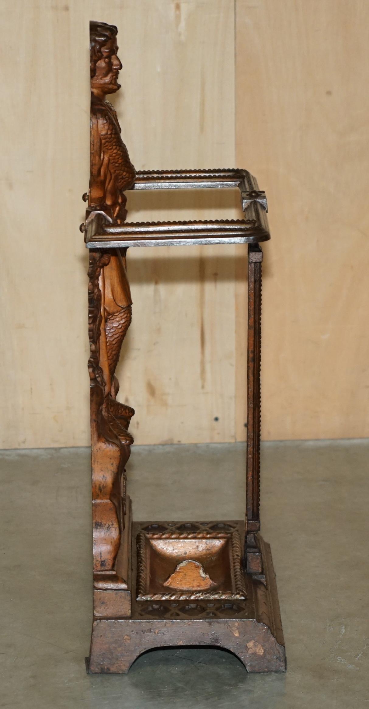 paragüero escocés de hierro fundido del siglo xix de grahamston de wiliam wallace en venta 3