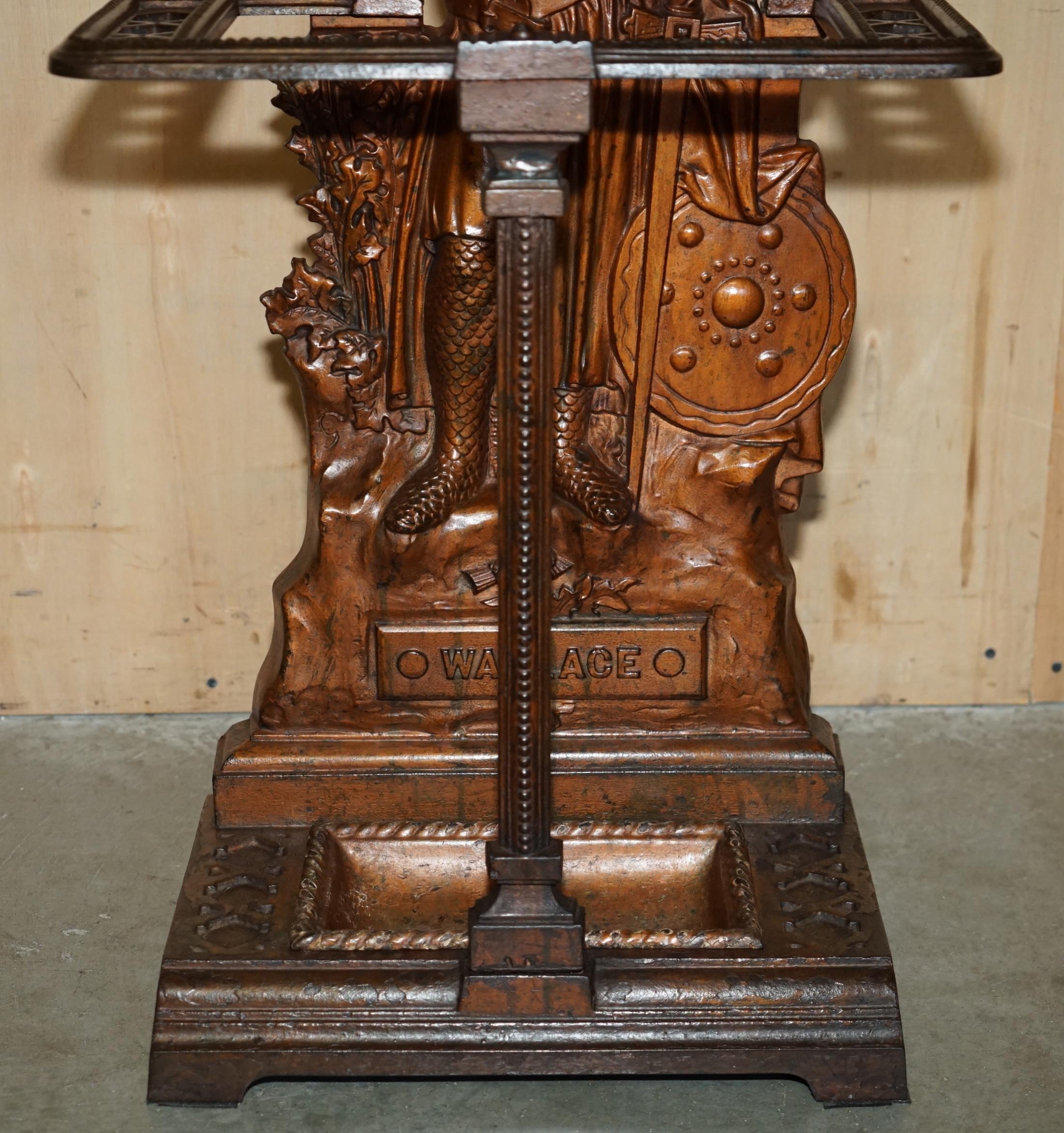 paragüero escocés de hierro fundido del siglo xix de grahamston de wiliam wallace Hierro en venta