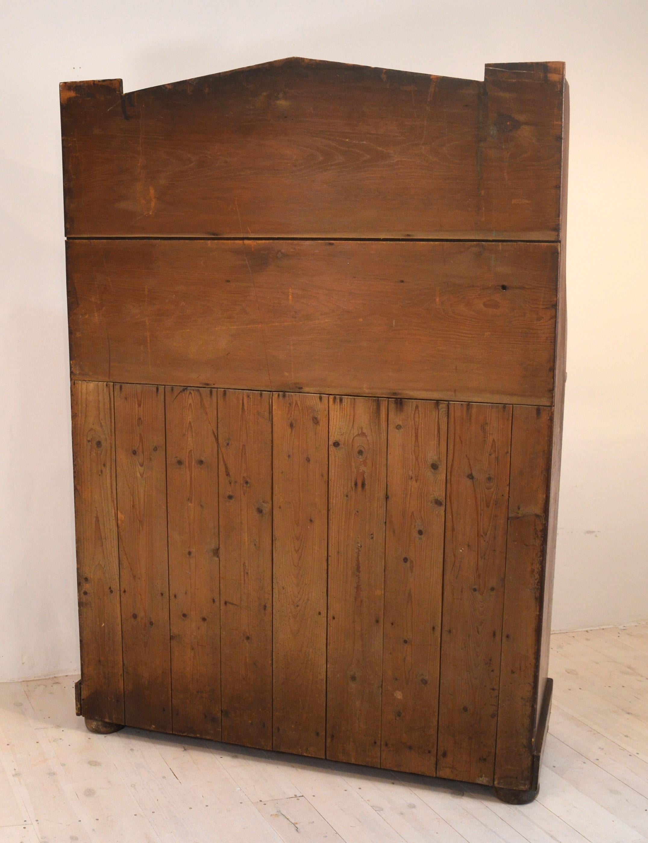 Painted 19th century Scottish dresser For Sale