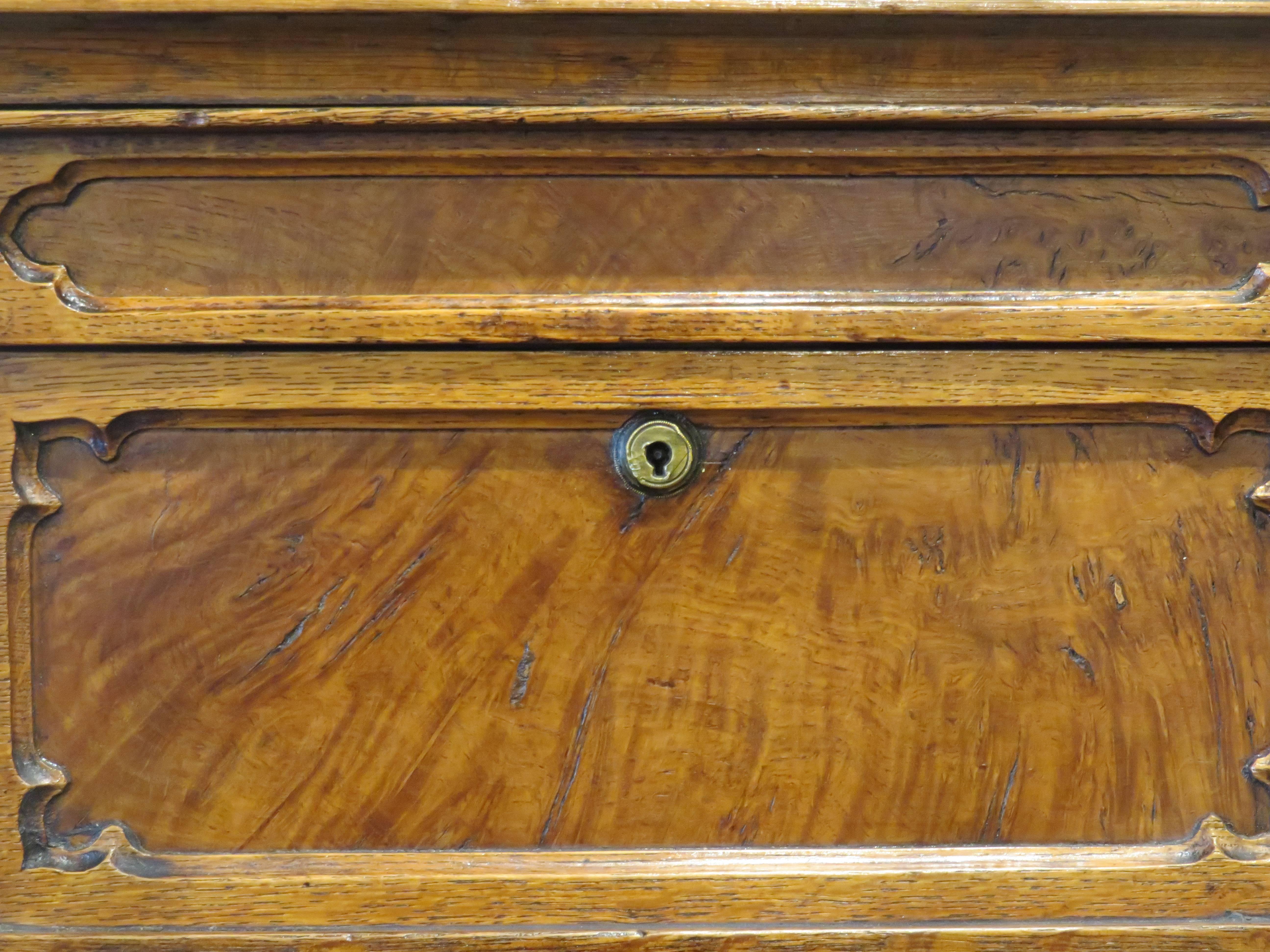 19th Century Scottish Gothic Revival Solid Pollard Oak Utility Box For Sale 8