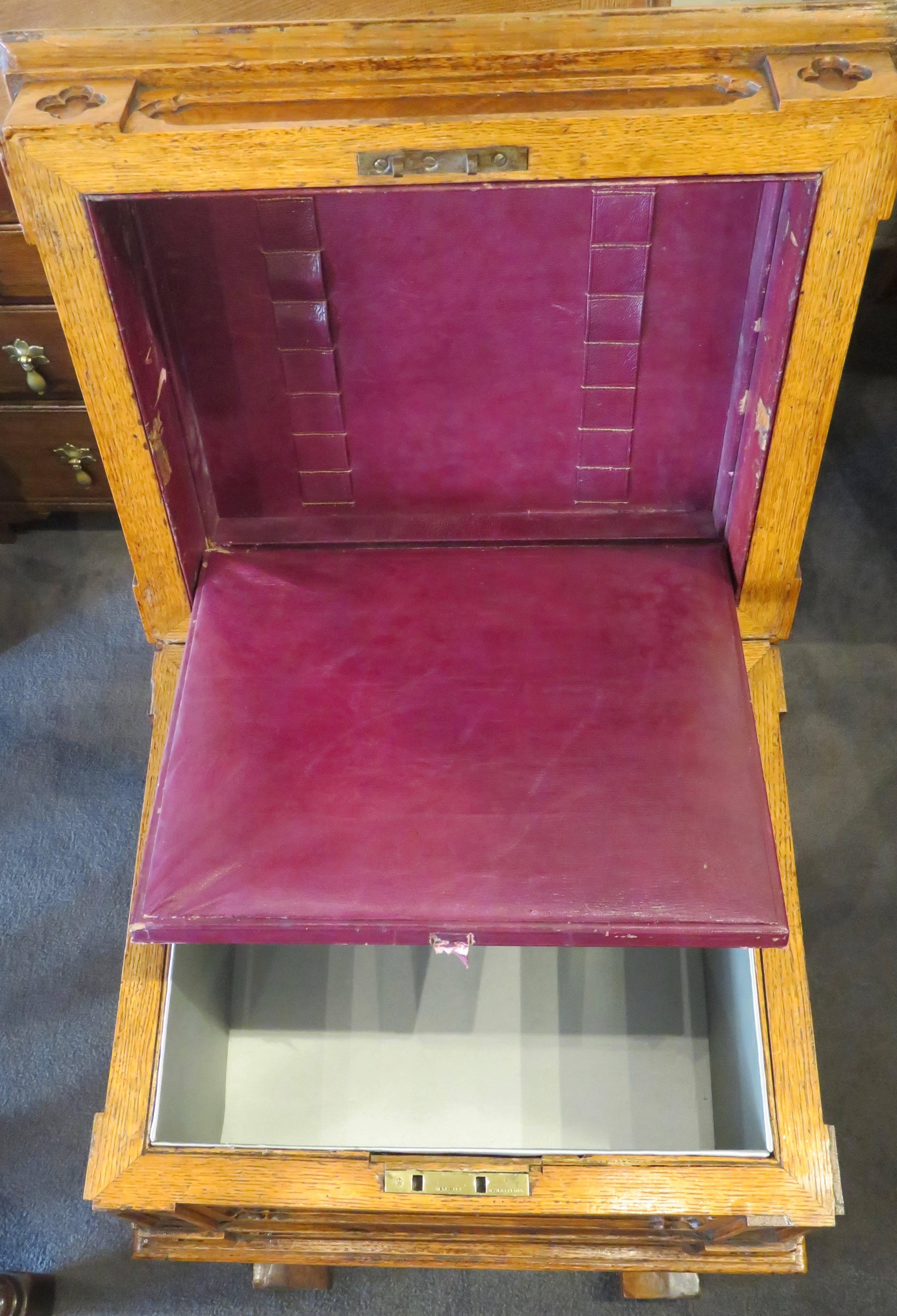 19th Century Scottish Gothic Revival Solid Pollard Oak Utility Box For Sale 15