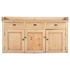 Base de commode en pin écossais du 19e siècle