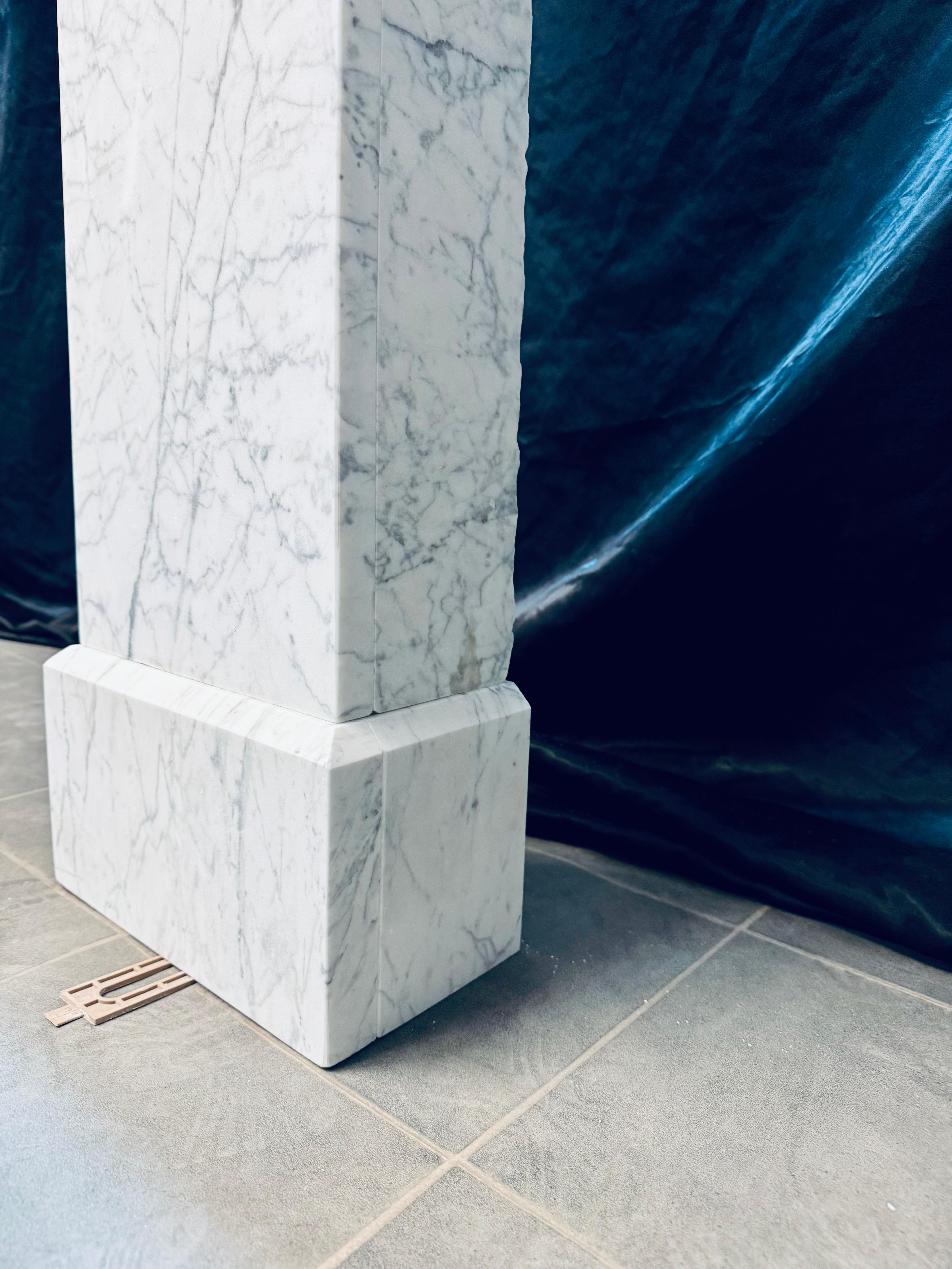 19th Century Scottish Victorian Carrara Marble Corbeled Fireplace. For Sale 8