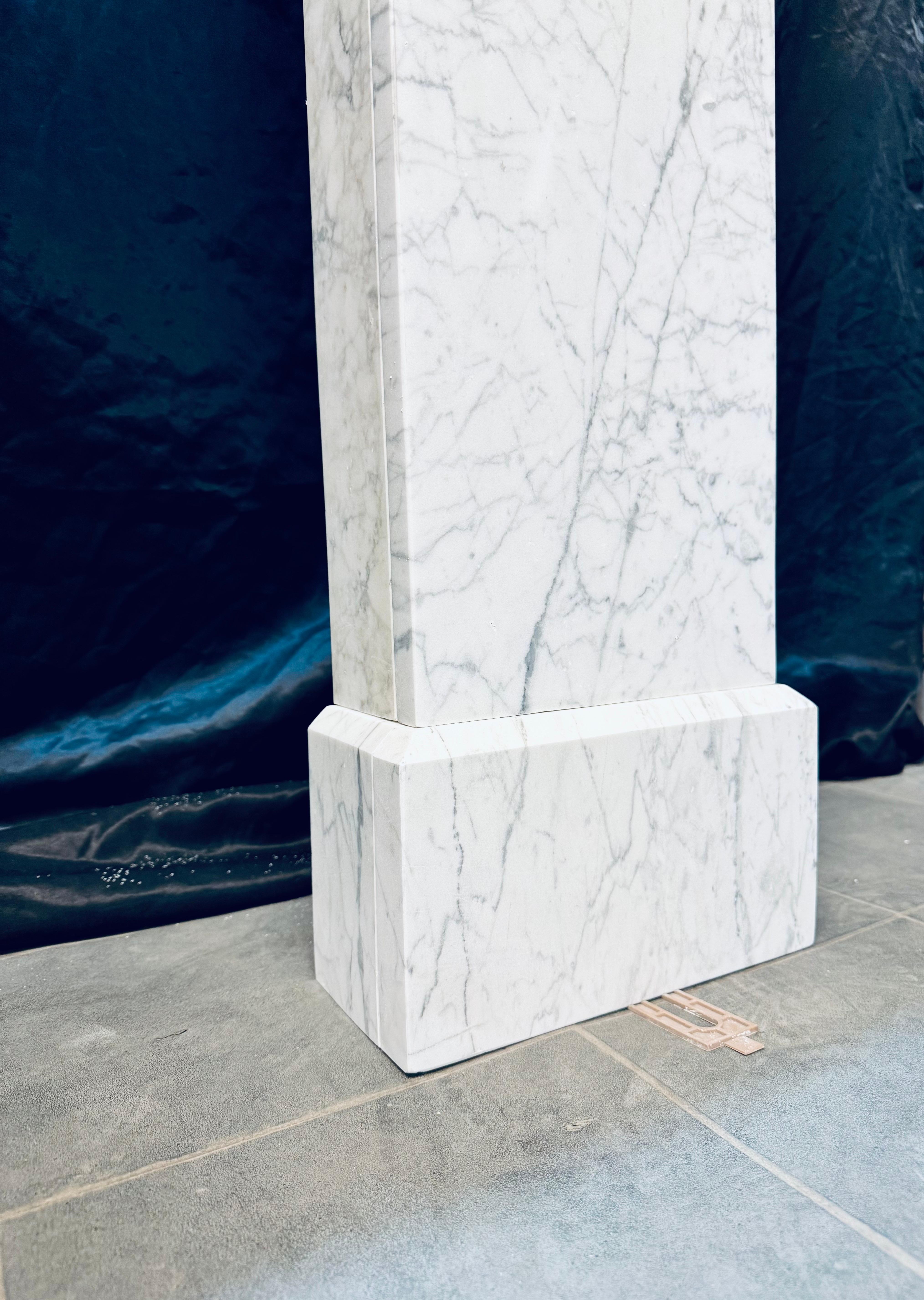 19th Century Scottish Victorian Carrara Marble Corbeled Fireplace. For Sale 14