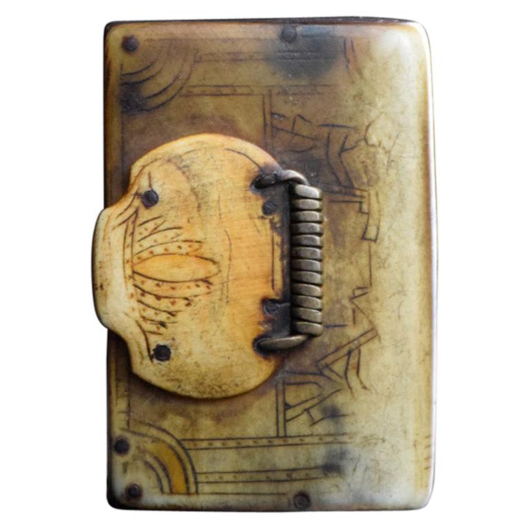 Snuff Box - Fine English Carved and Scrimshawed Horn Snuff Box - Rafael  Osona Auctions Nantucket, MA