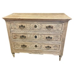 19th century scrubbed oak chest of drawers / French commode