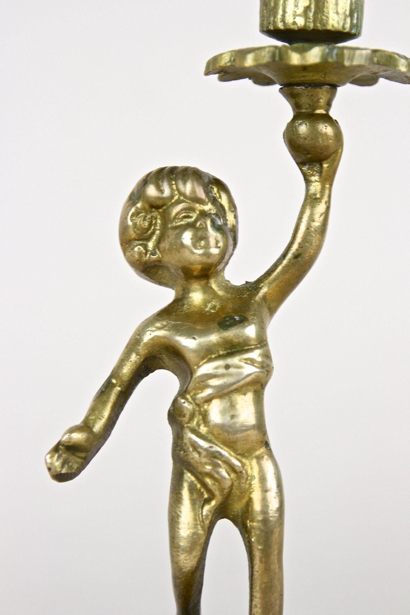 Portacandele scultoreo in ottone barocco del XIX secolo, AT 1880 ca. in vendita 8