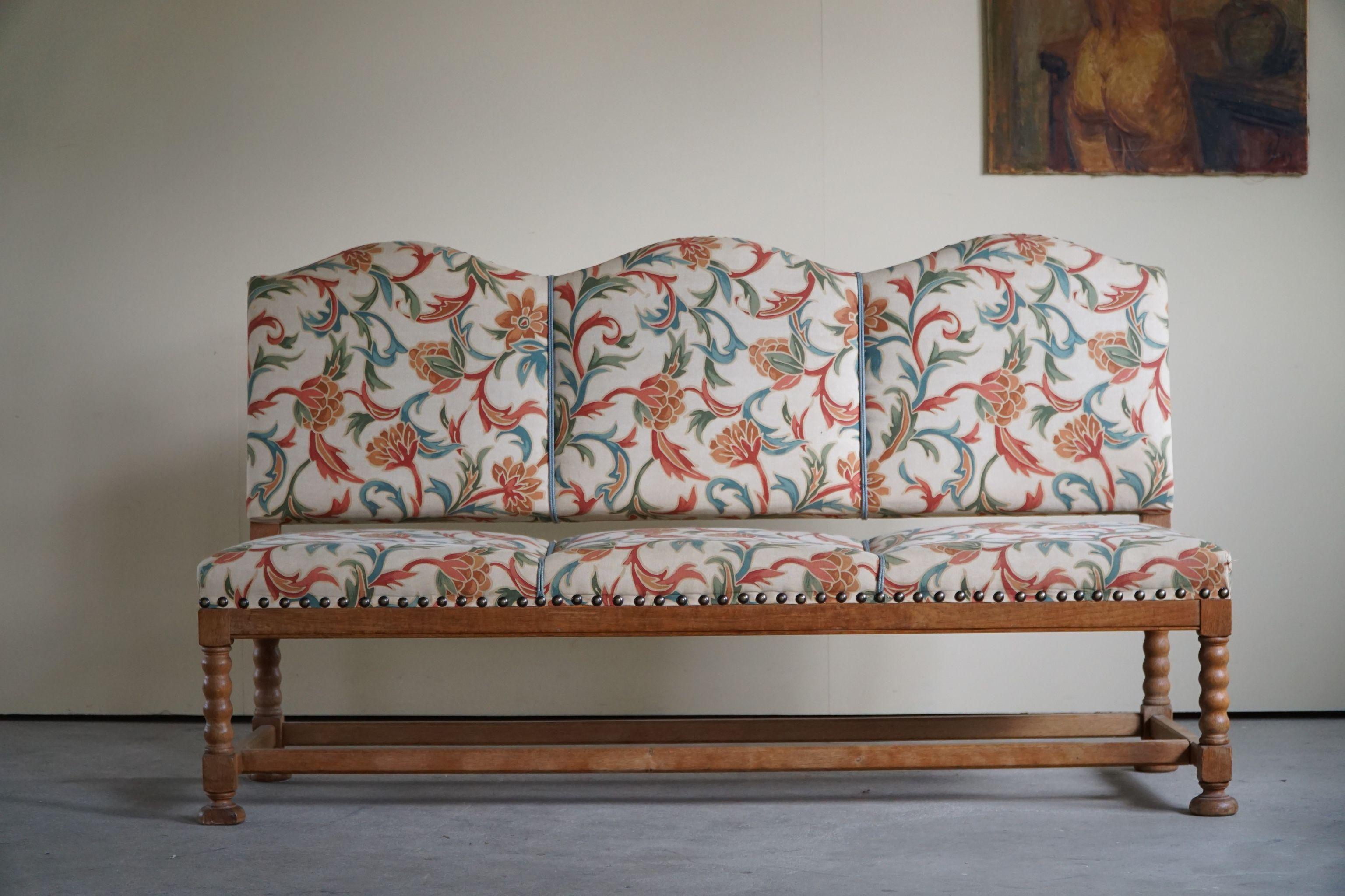19th Century Sculptural Three Seater Baroque Sofa, Made by a Danish Cabinetmaker In Good Condition In Odense, DK