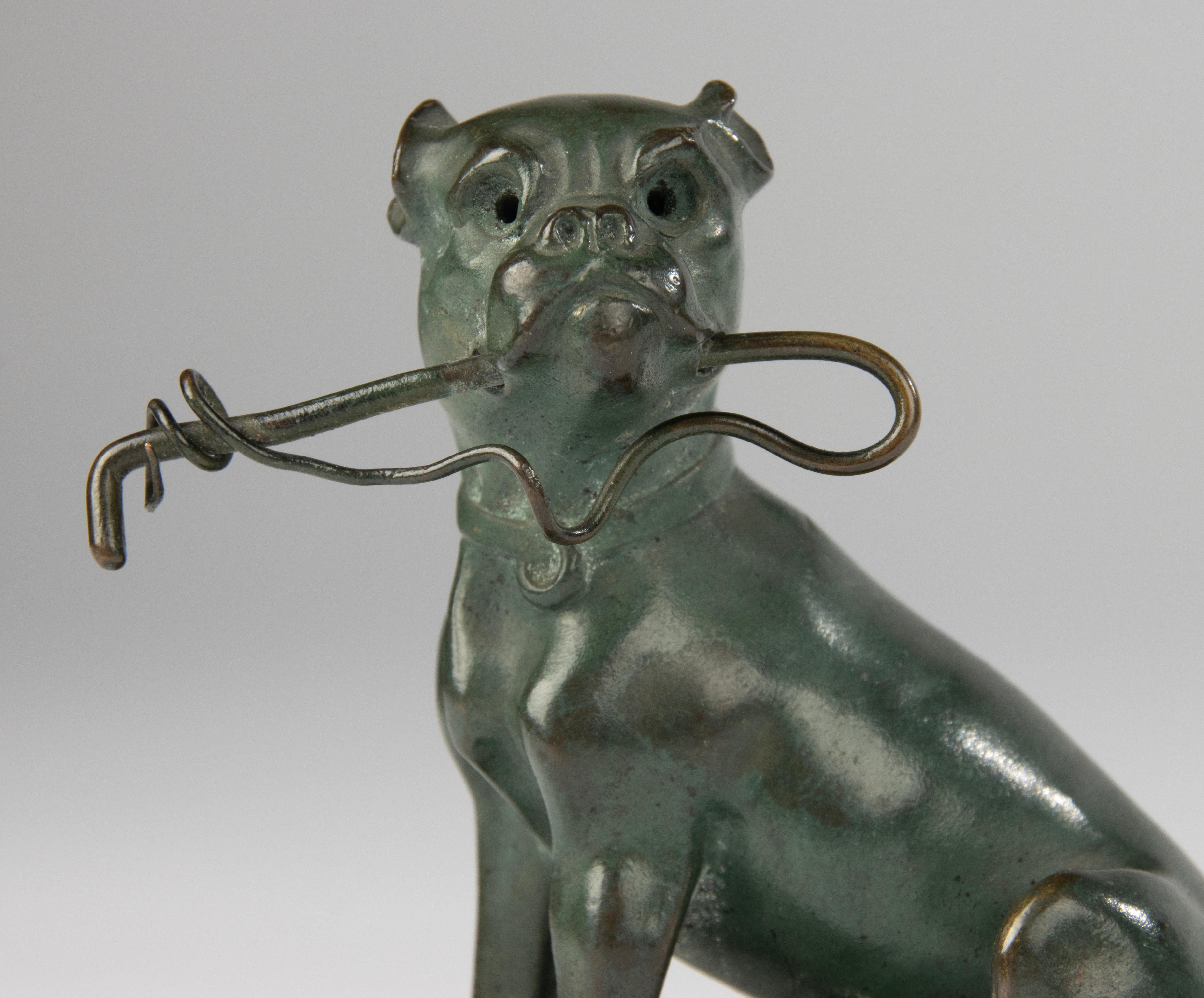 19th Century Sculpture of a Bulldog - Green Patina - Animal Sculpture For Sale 3