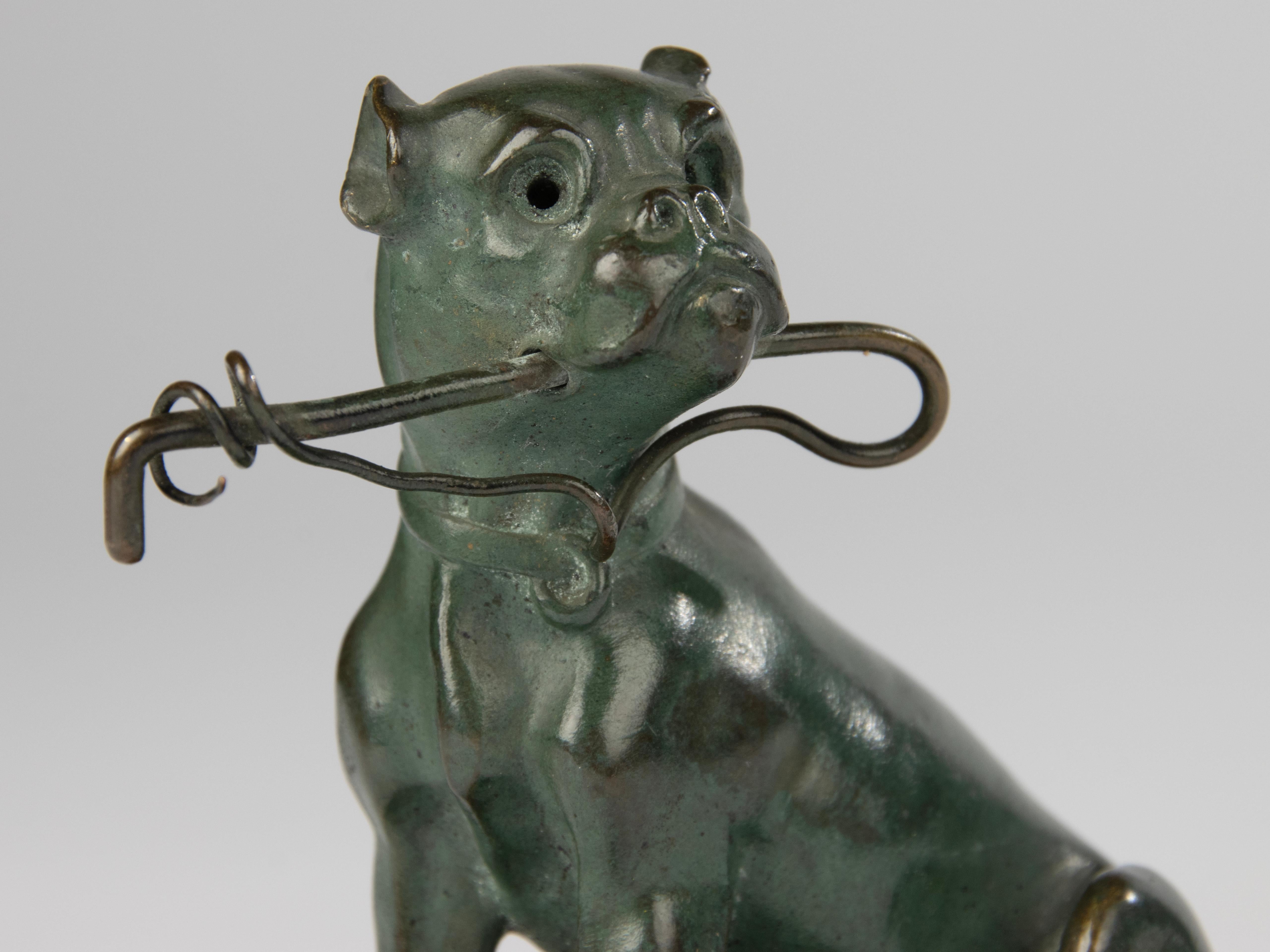 19th Century Sculpture of a Bulldog - Green Patina - Animal Sculpture In Good Condition For Sale In Casteren, Noord-Brabant