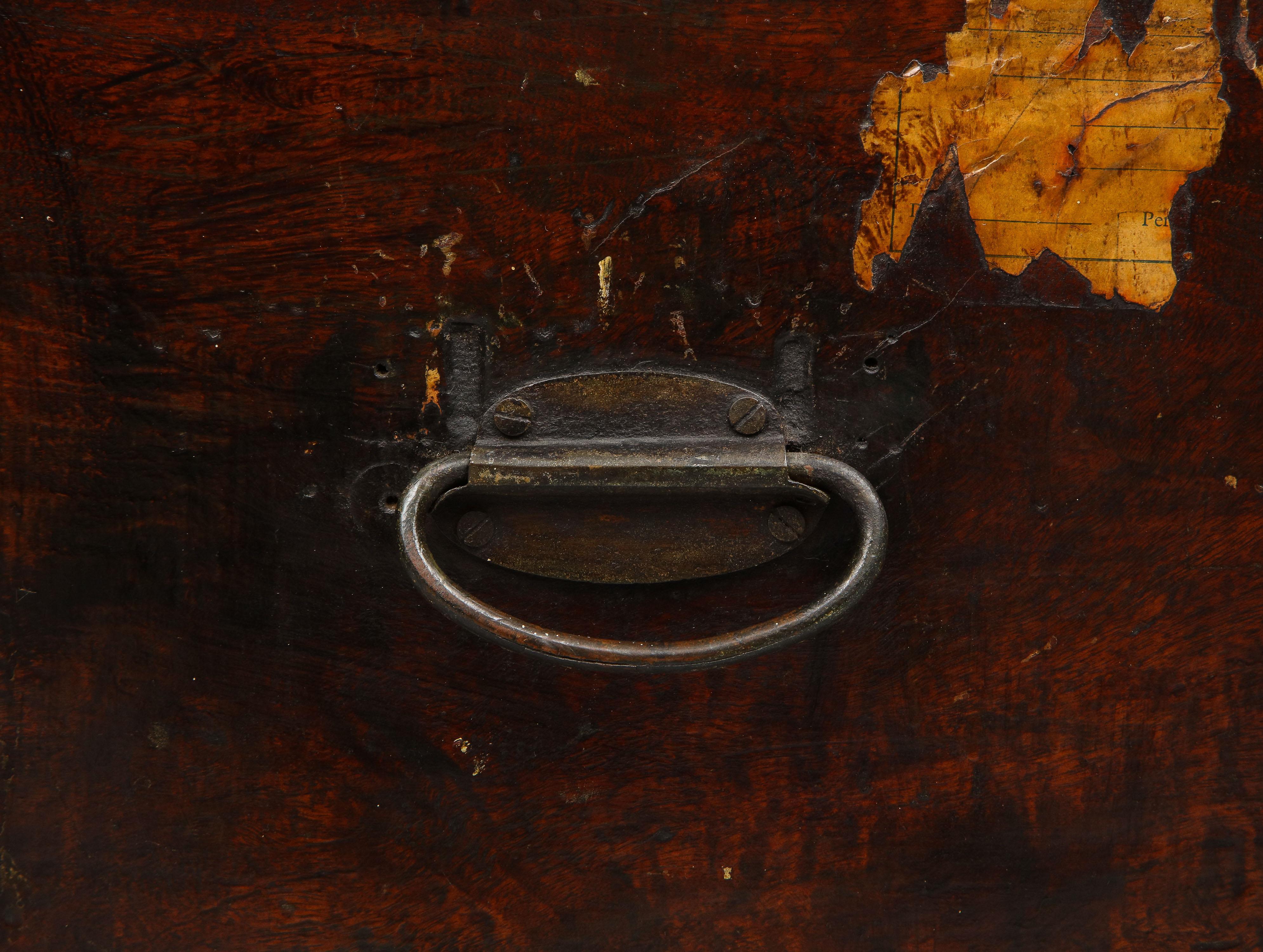 coffre de marin du 19ème siècle État moyen - En vente à Greenwich, CT