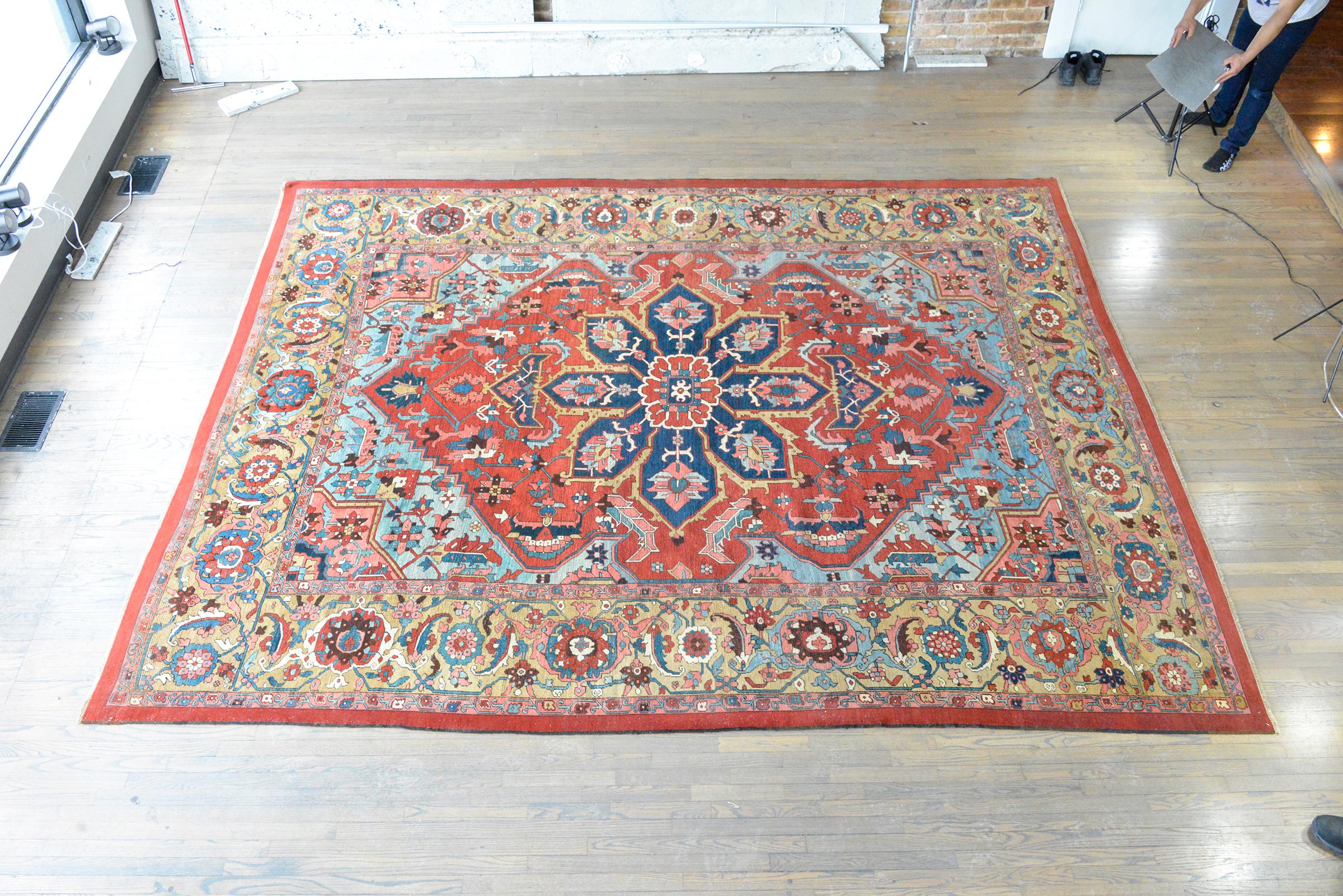 19th Century Serapi Rug 4