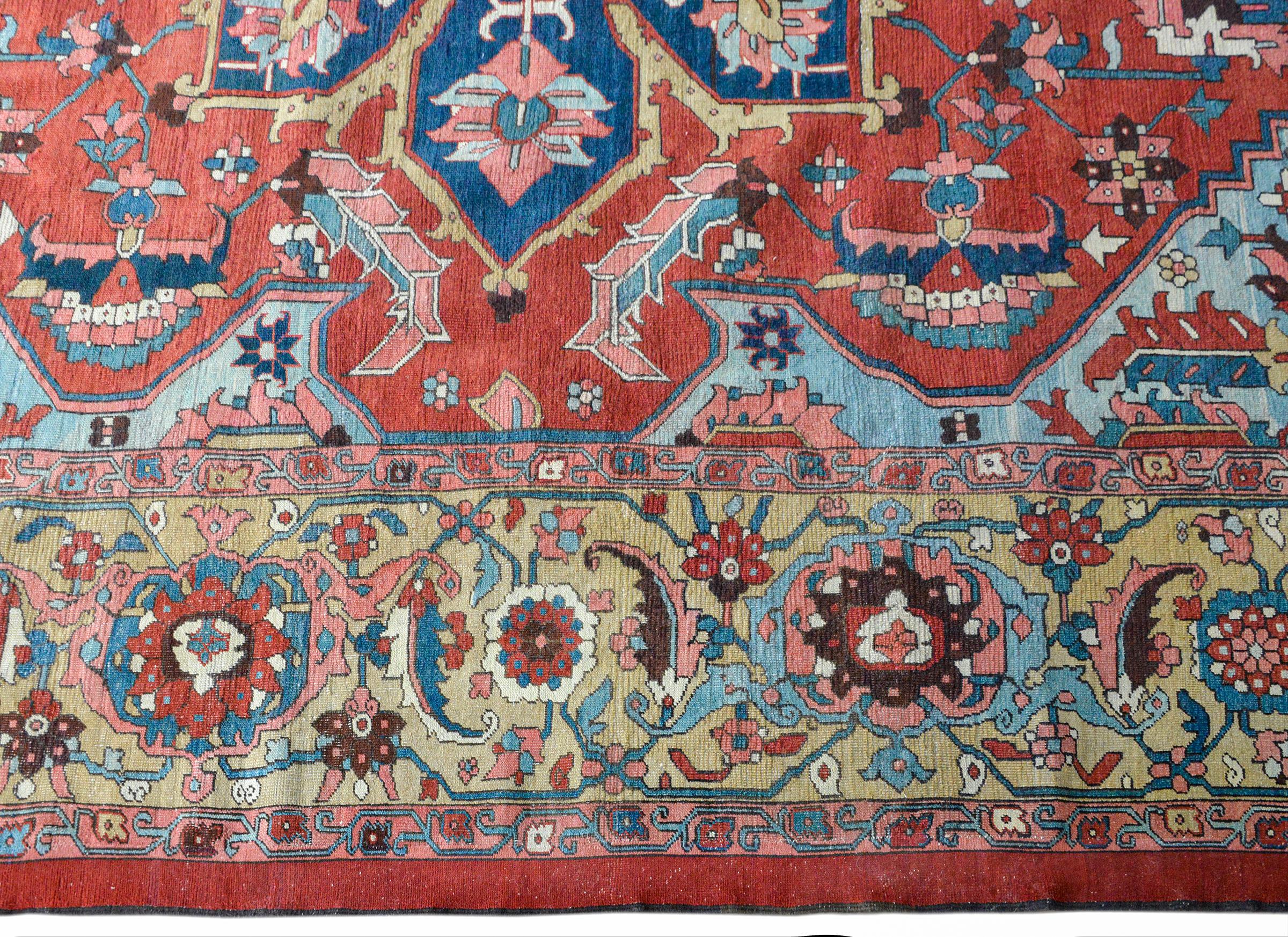 19th Century Serapi Rug In Good Condition In Chicago, IL