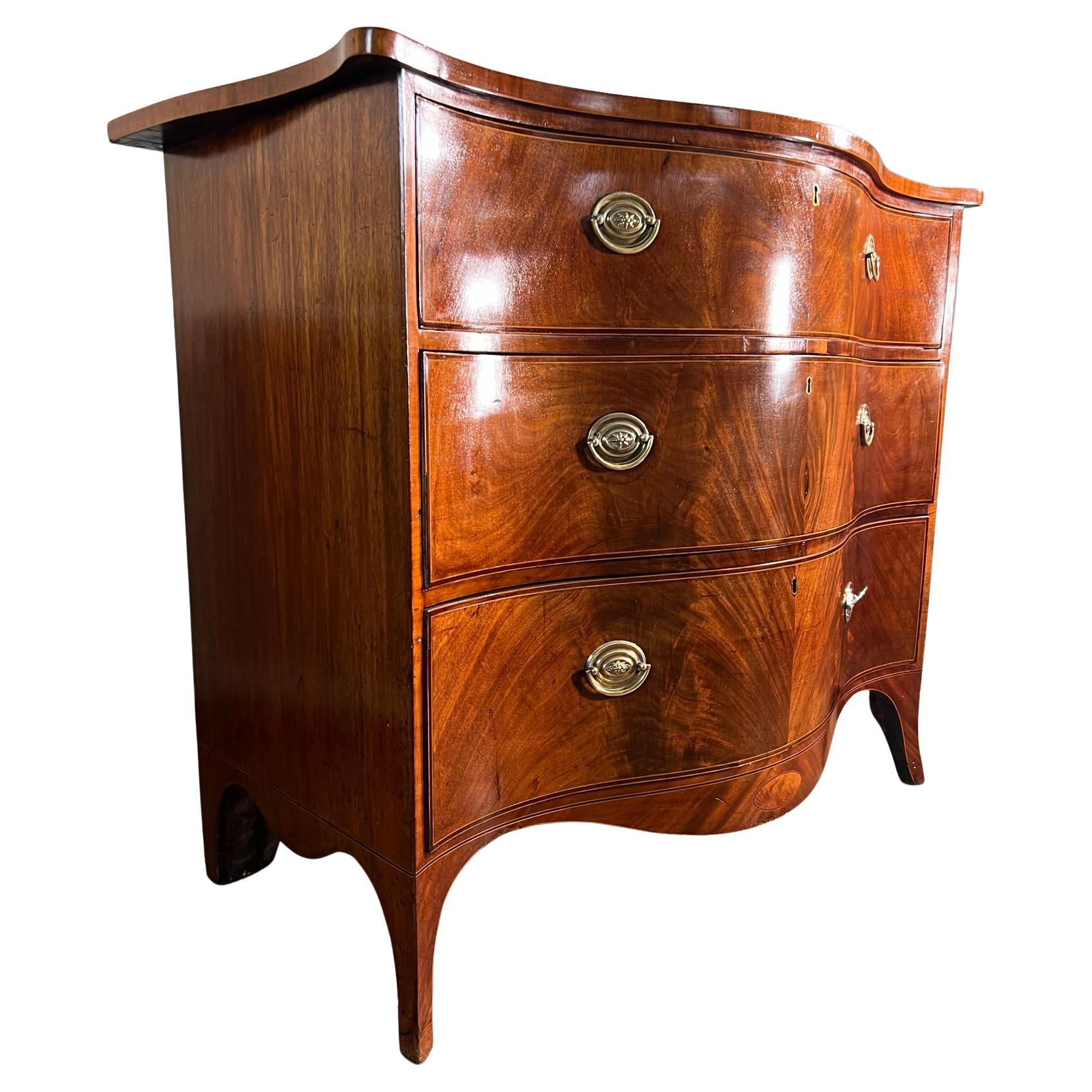 19th Century Serpentine Chest of Drawers For Sale