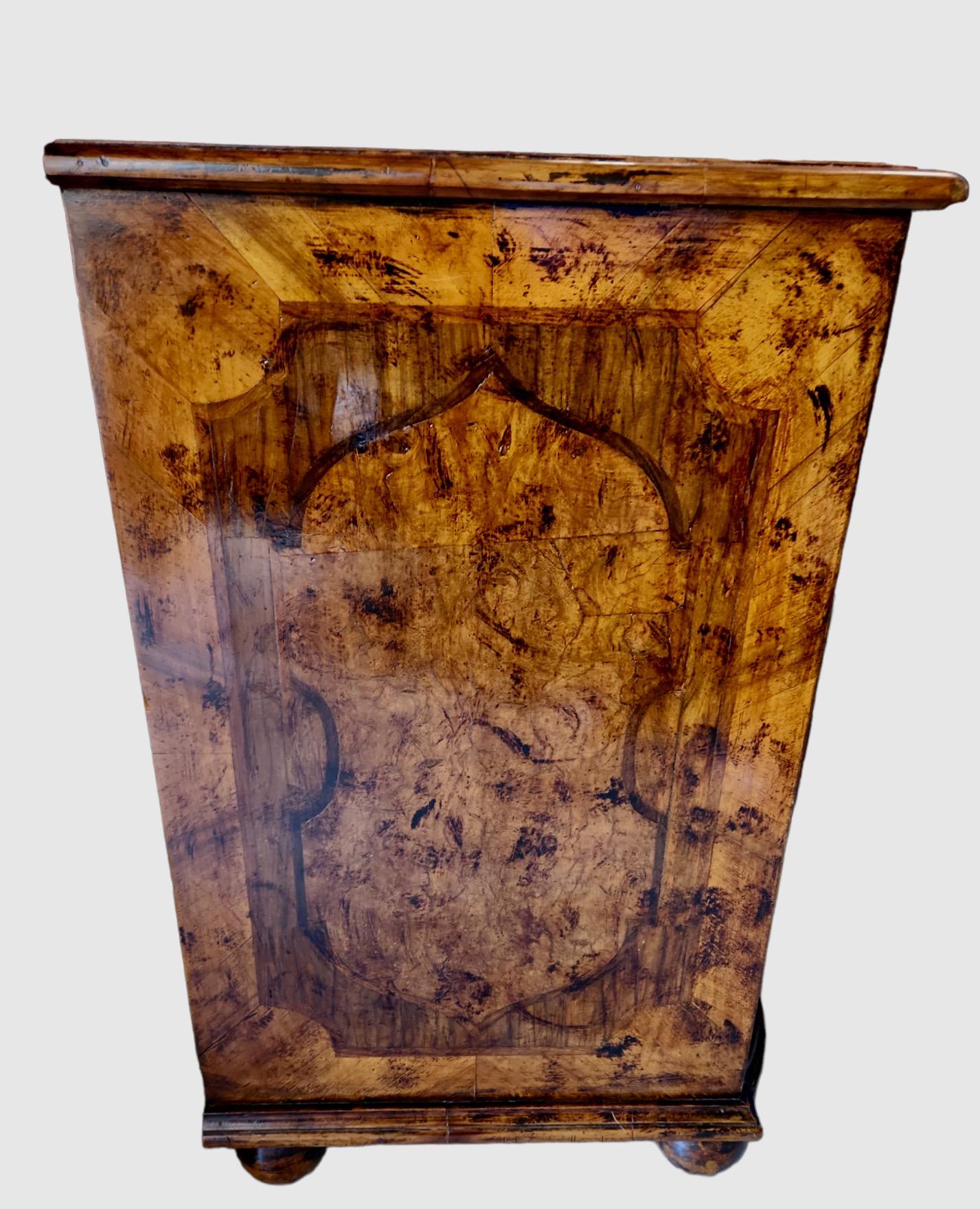 Neoclassical 19th Century Serpentine Inlaid Commode For Sale