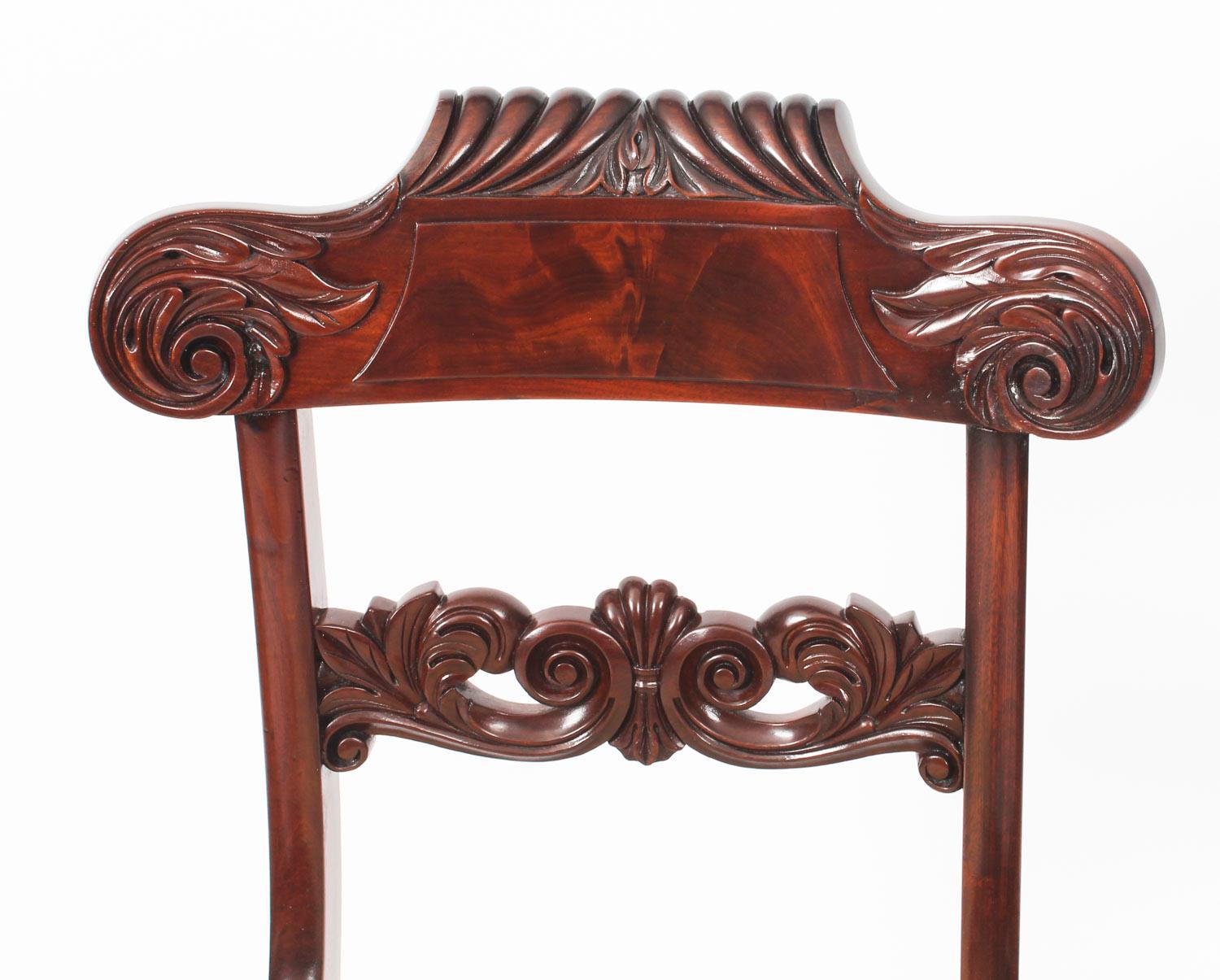 19th Century Set 8 Regency Flame Mahogany Dining Chairs in the Manner of Gillows In Good Condition In London, GB