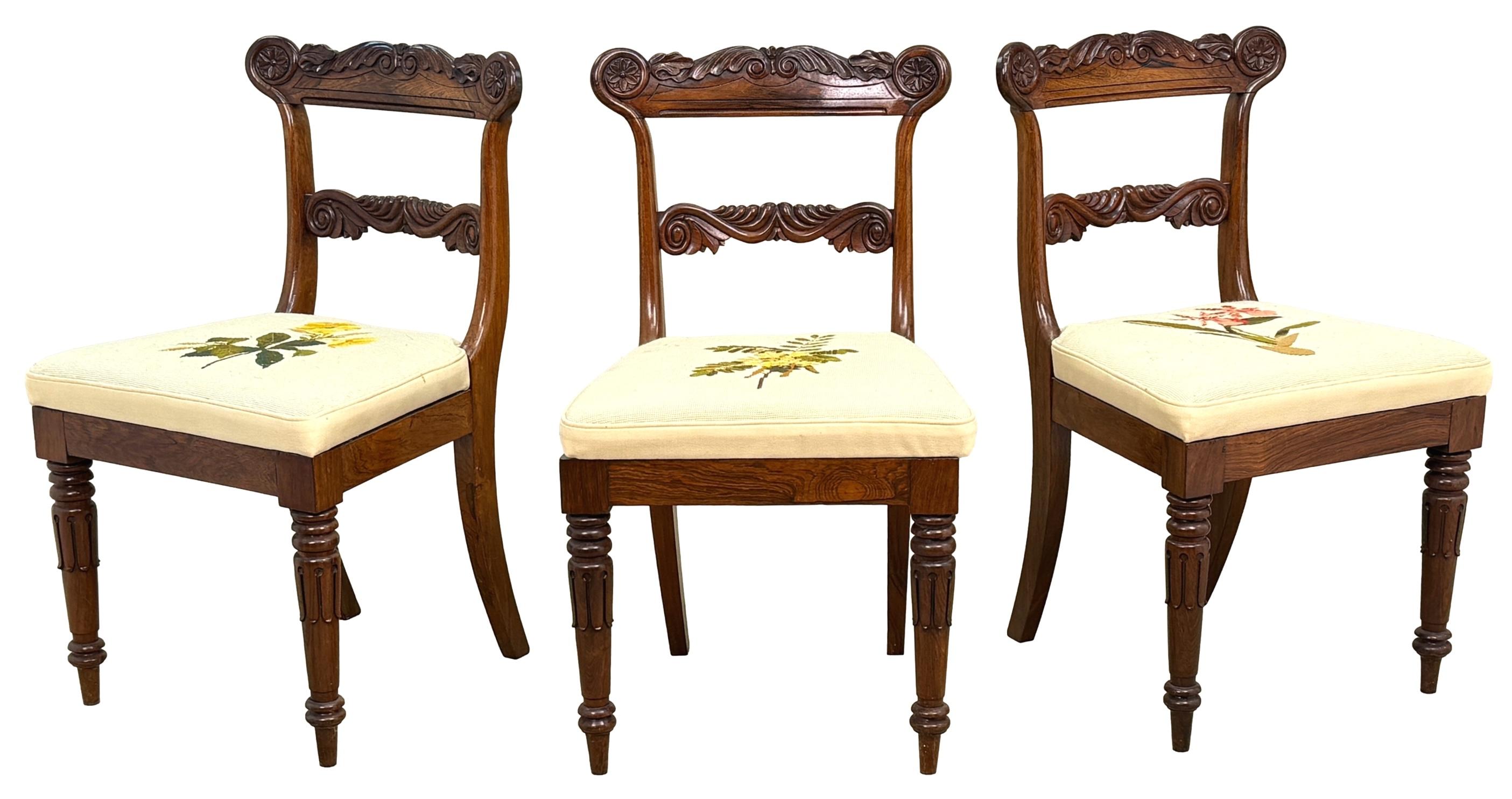 Set di 10 sedie da pranzo Regency in palissandro del XIX secolo in vendita 10