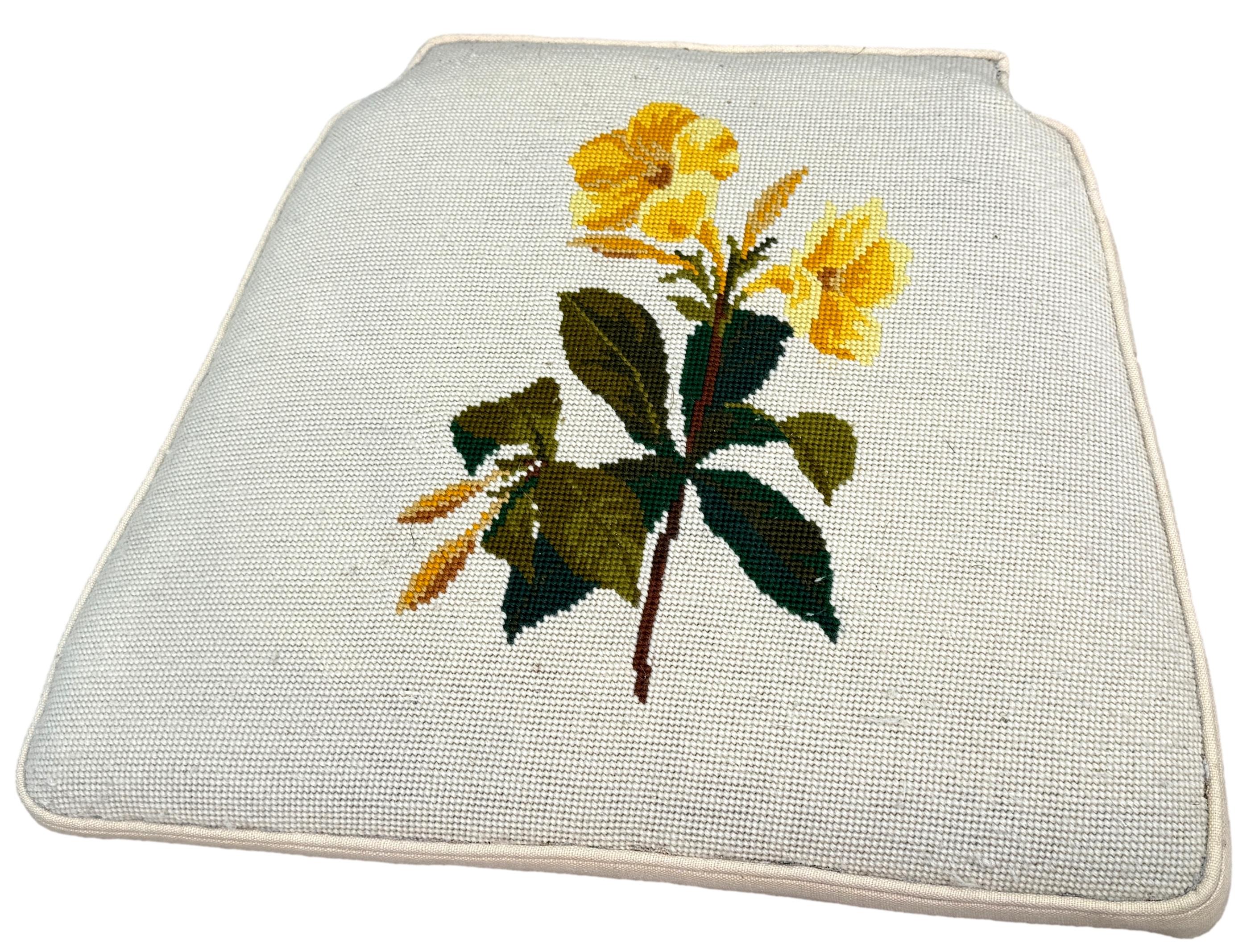 Set di 10 sedie da pranzo Regency in palissandro del XIX secolo in vendita 11