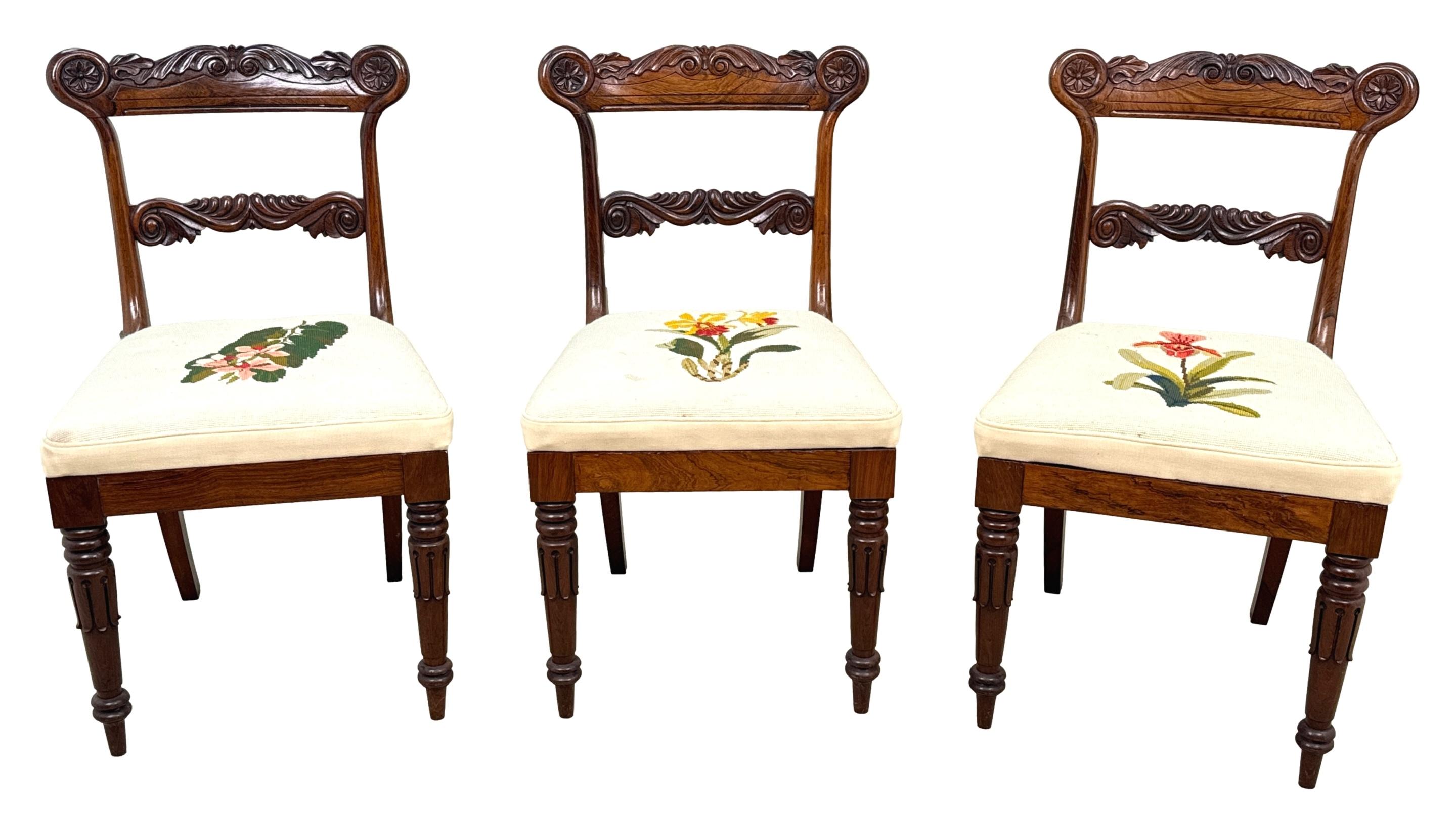 Set di 10 sedie da pranzo Regency in palissandro del XIX secolo in vendita 3