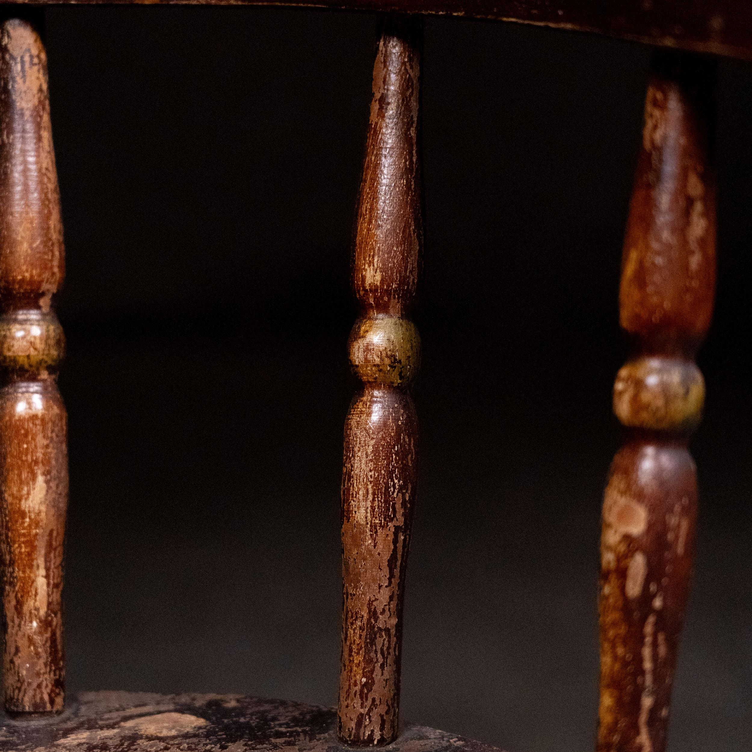 Ensemble de 16 chaises à collier du 19e siècle provenant de la loge des odd fellows en vente 2
