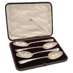 19th Century Set of 4 Sterling Silver Berry Spoons, P. & W. Bateman 1809-11