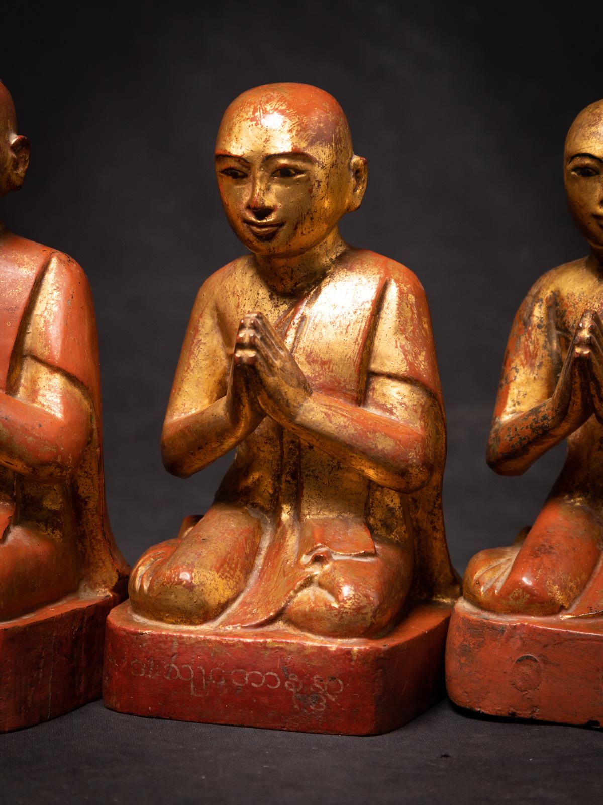 19th century set of 6 antique wooden Burmese Monk statues in Namaskara Mudra For Sale 8