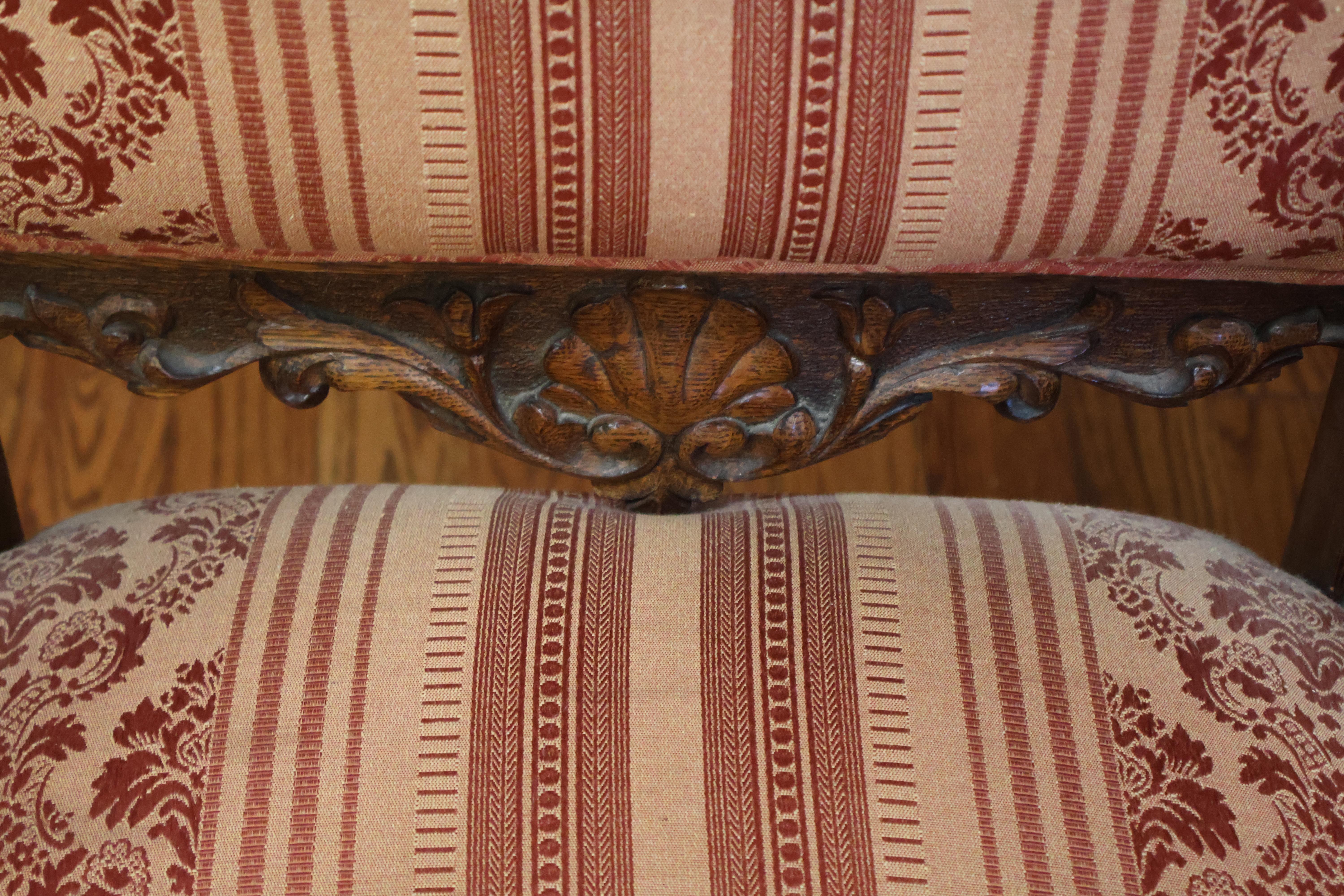 Set di 6 sedie da pranzo intagliate in stile rinascimentale in Oak Tiger del 19° secolo in vendita 13