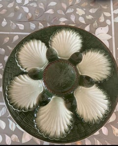 19th Century Set of 7 Majolica Plates