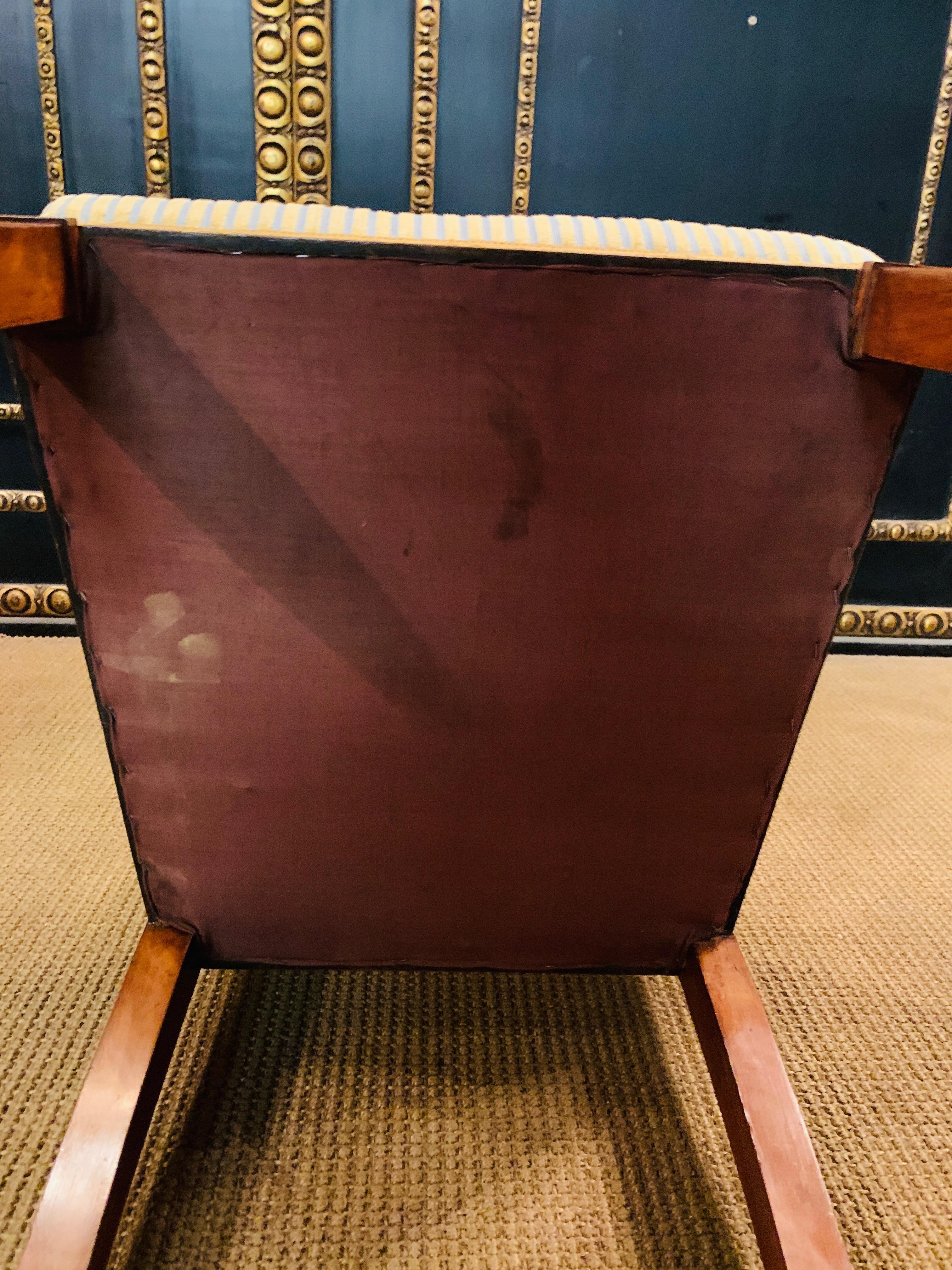 19th Century Set of antique Biedermeier Chairs Cherrywood, 1820  For Sale 14