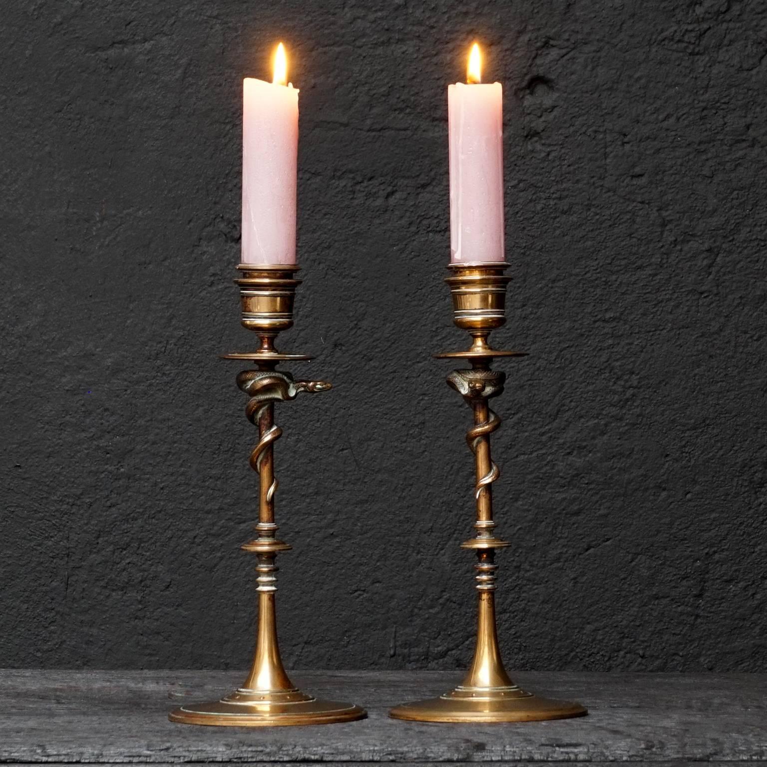 19th Century Set of French Ferdinand Barbedienne Bronze Snake Candlesticks In Excellent Condition In Haarlem, NL