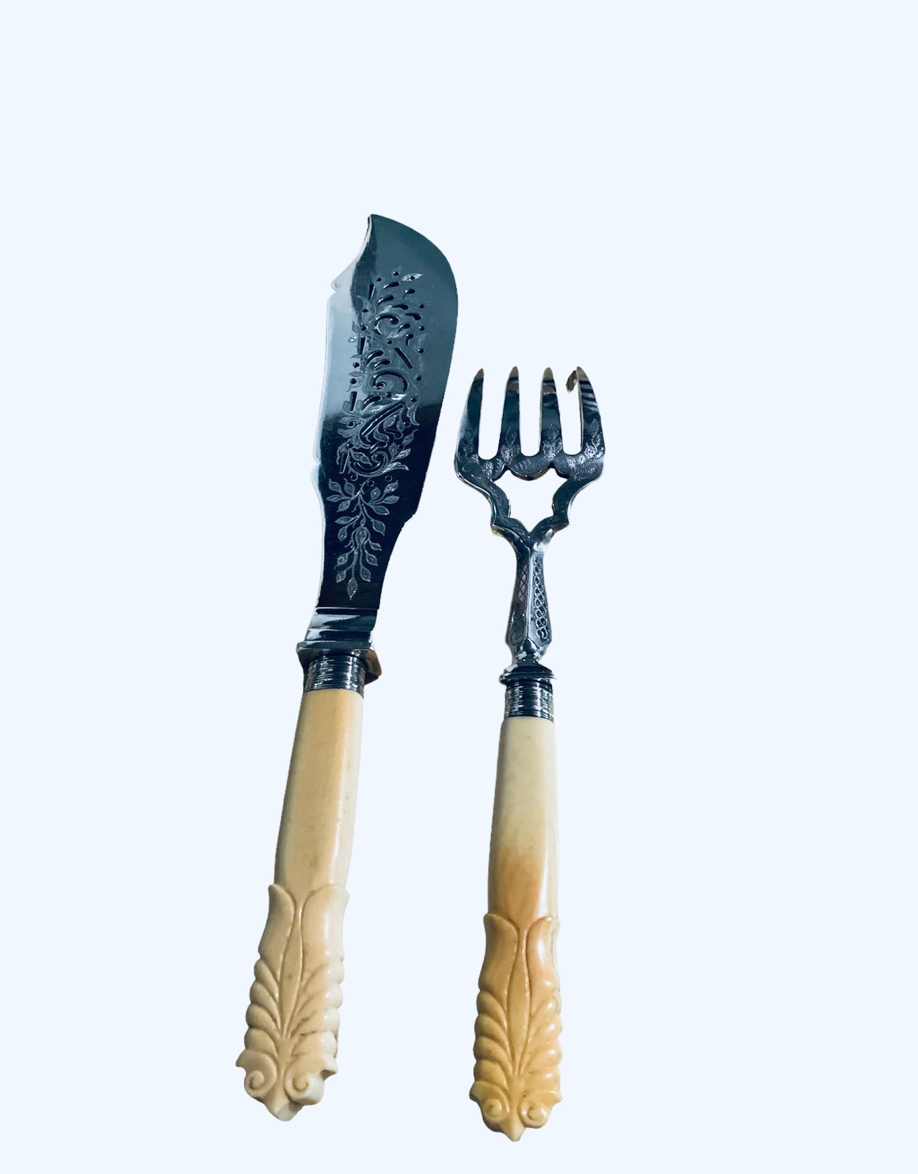 Set aus Fischgabel und Messer aus dem 19. Jahrhundert im Angebot 4