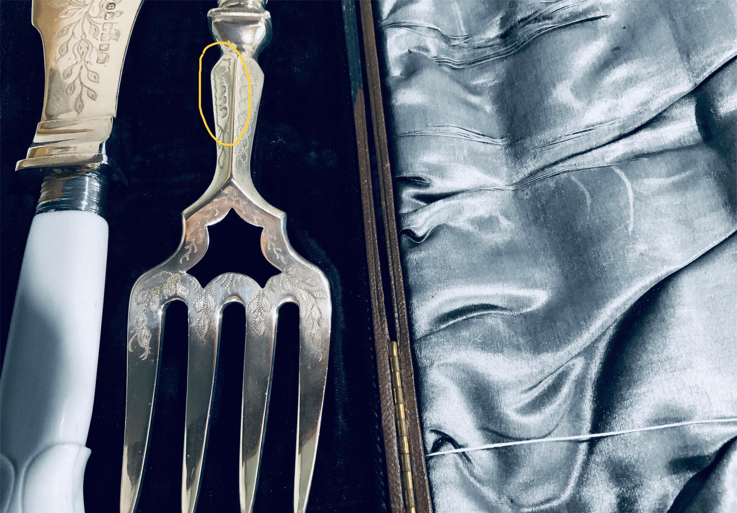 Set aus Fischgabel und Messer aus dem 19. Jahrhundert im Angebot 6