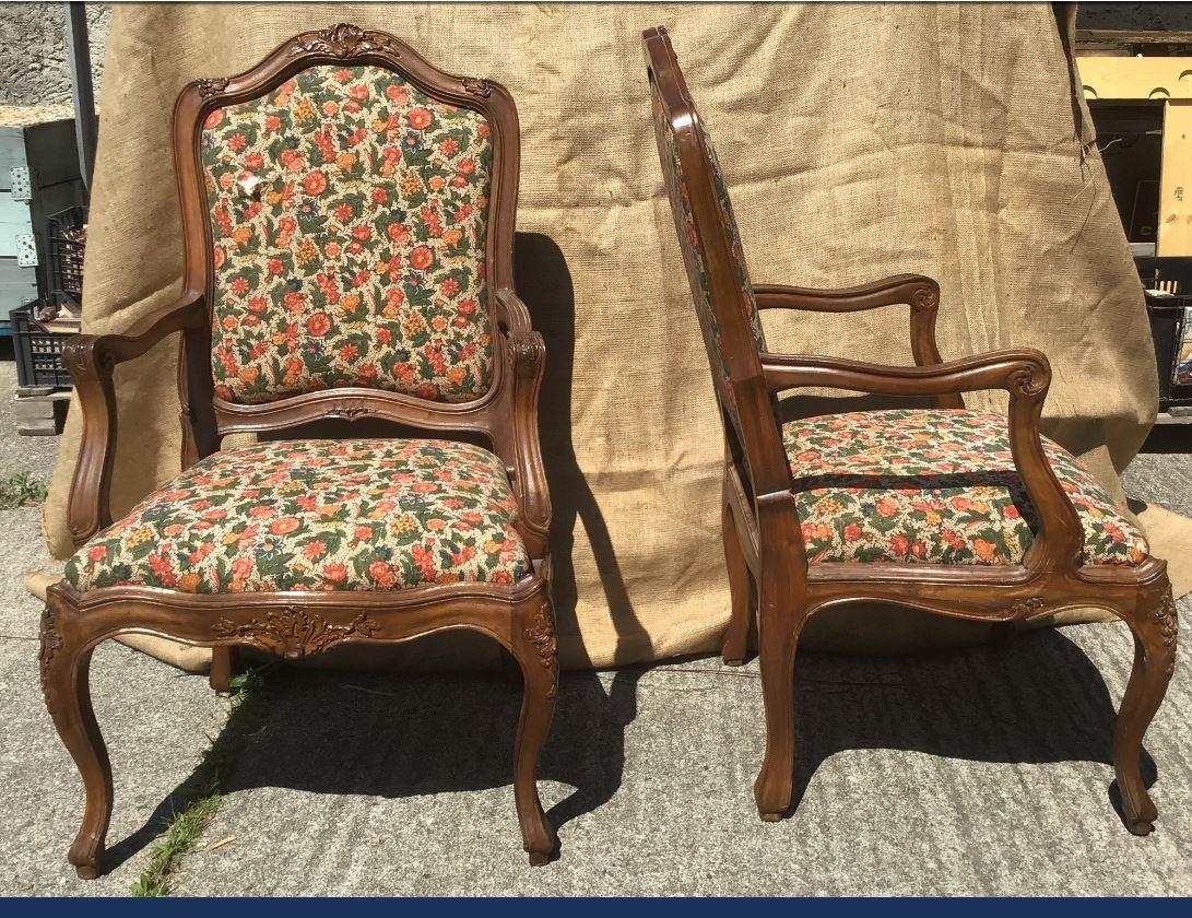 19th Century Set of Five French Wooden Armchairs with Original Upholstered In Good Condition For Sale In Florence, IT